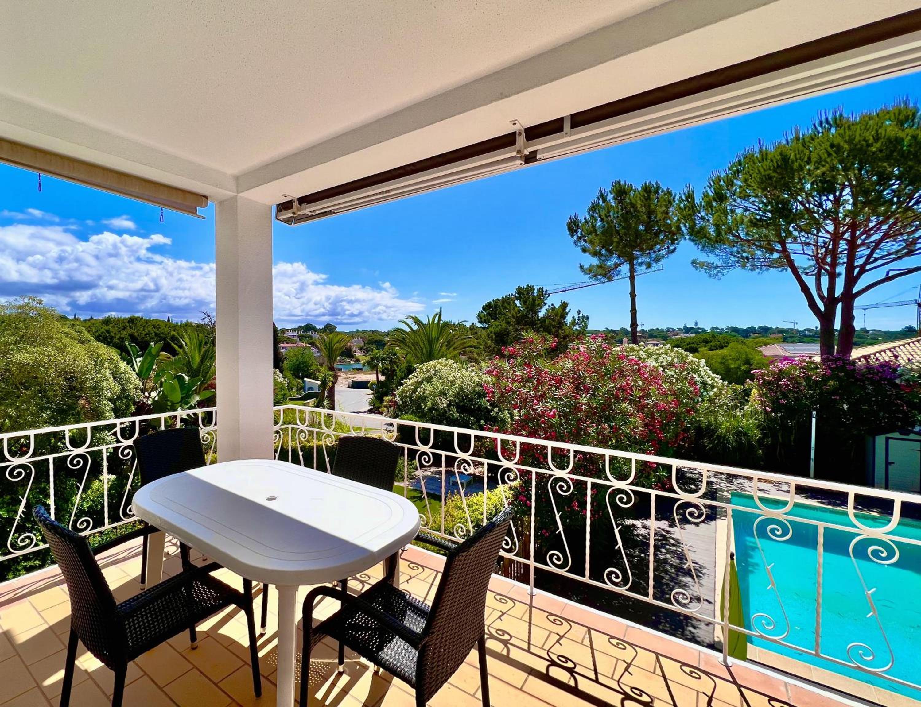 Encosta do Lago - Great Views view 5