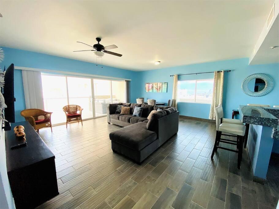 Beautiful Condo La Joya - Near Beach with Views