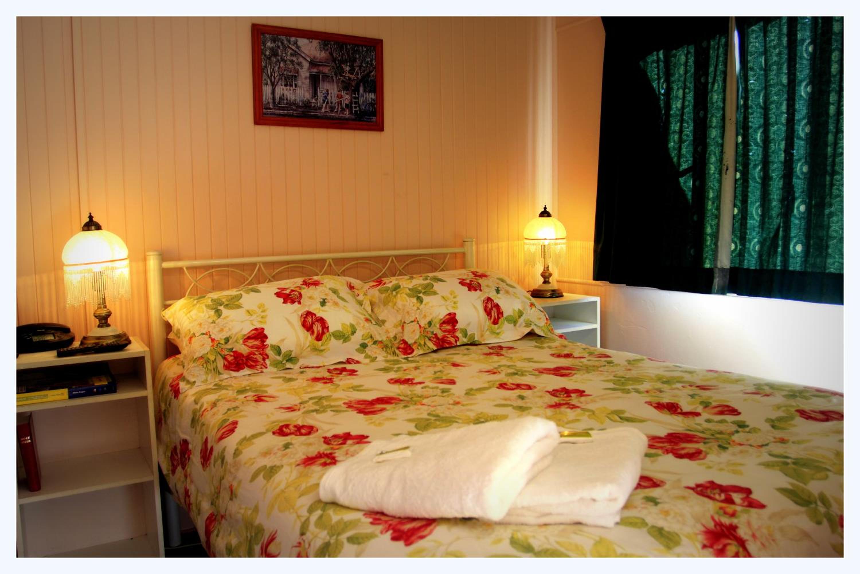 Coral Lodge Bed and Breakfast Inn