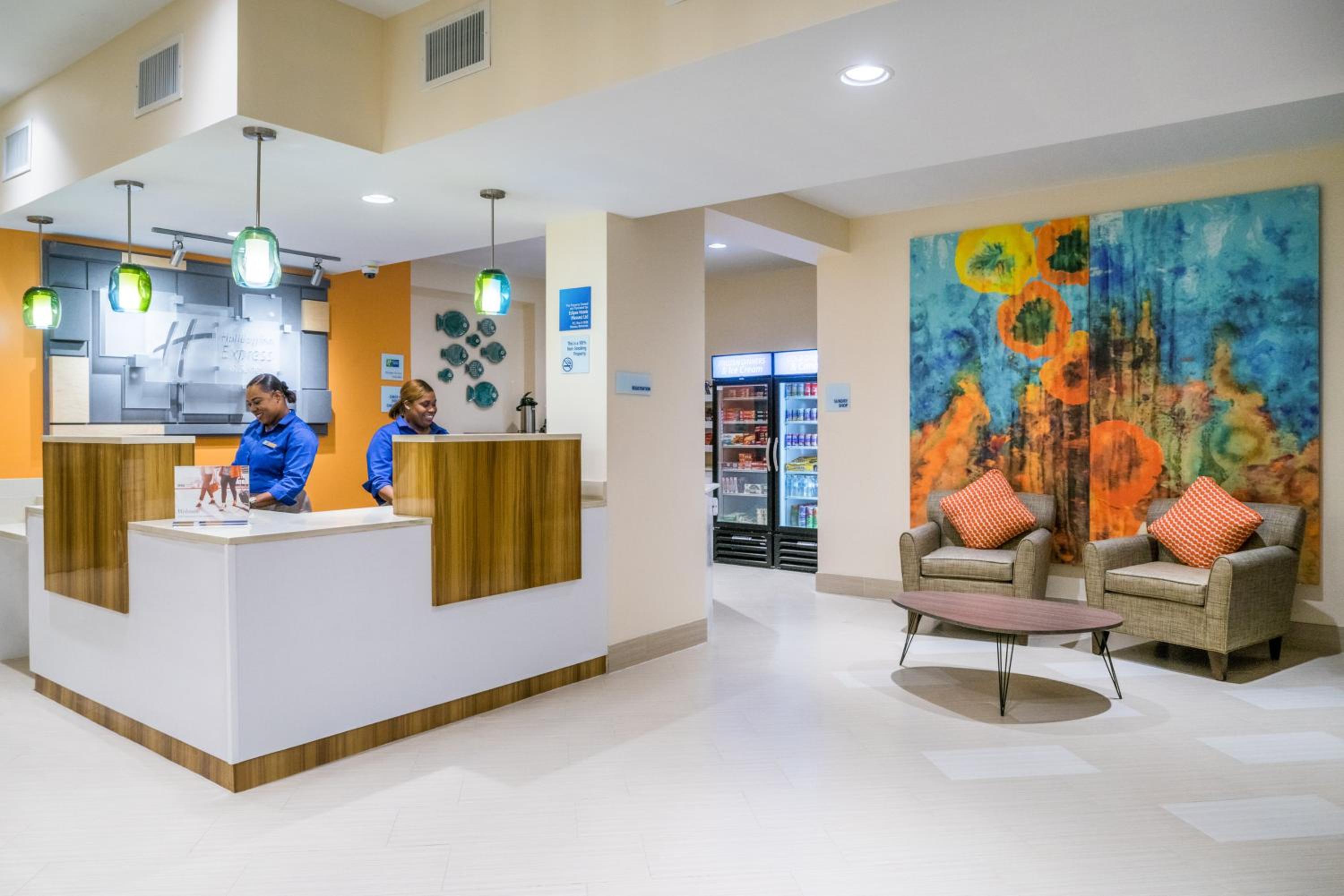 Nassau - Paradise Island Vacations - Holiday Inn Express  Suites Nassau, an IHG Hotel - Property Image 40