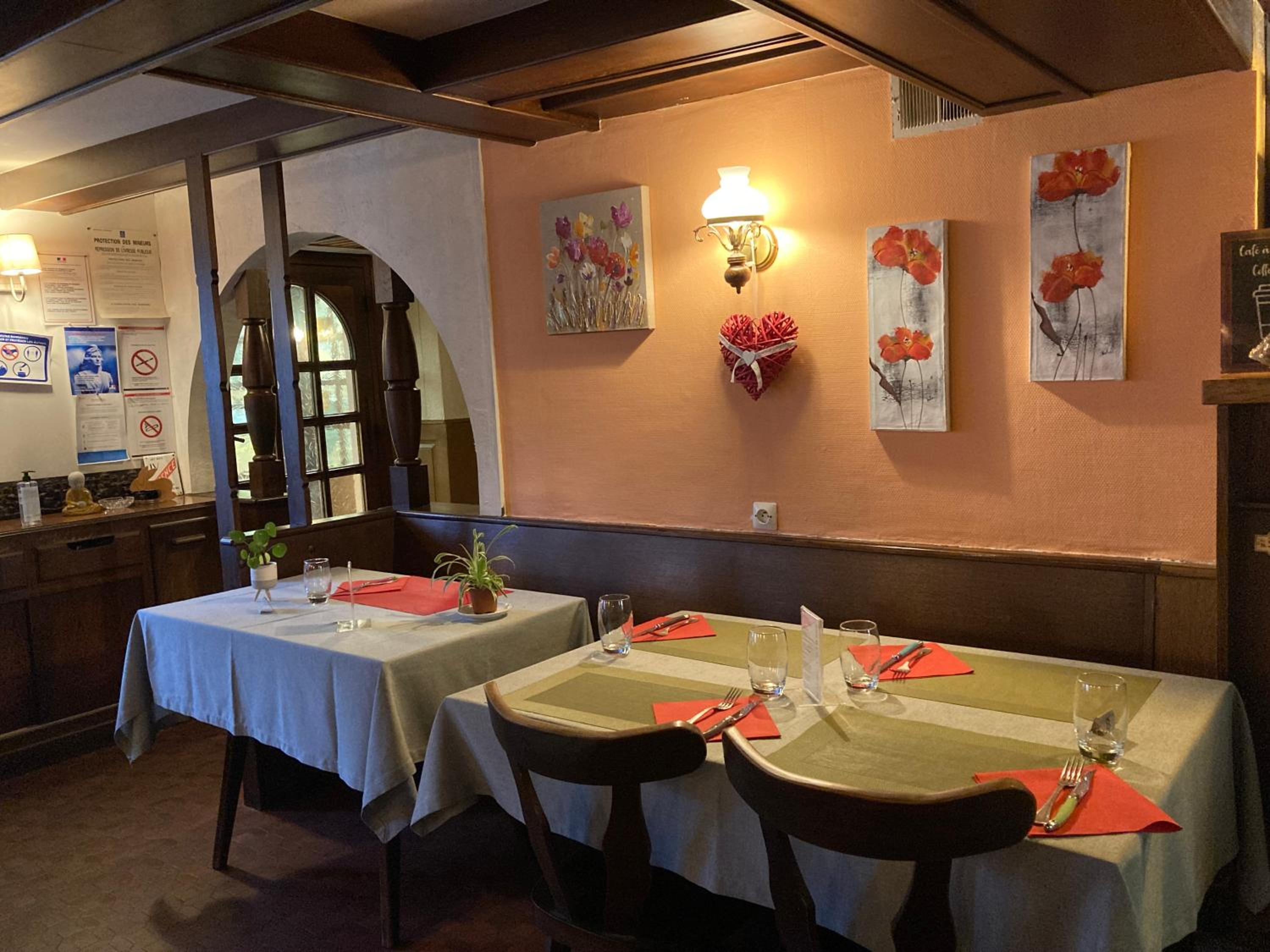 restaurant