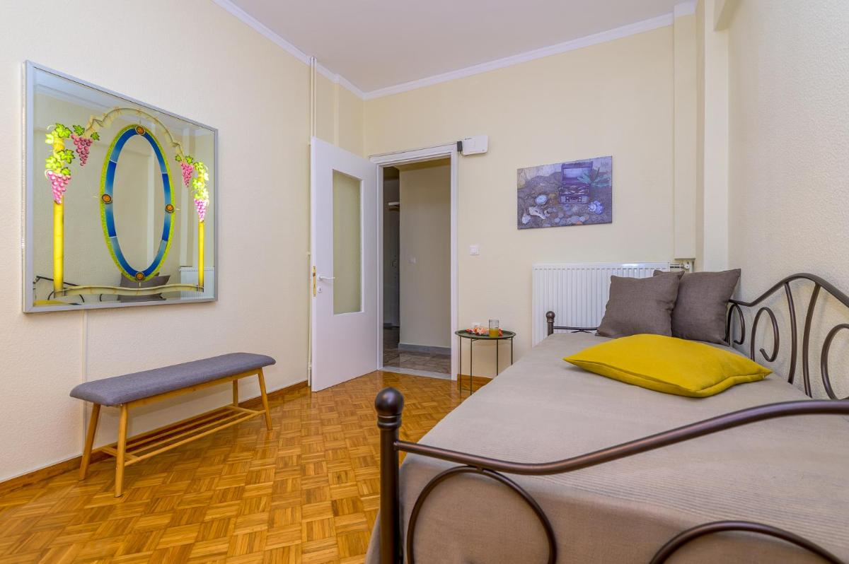 Athanasia's Central Home view 5