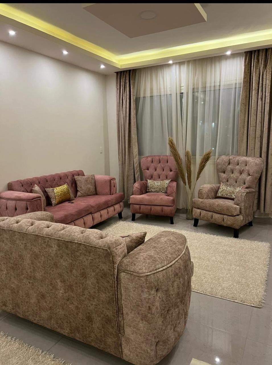 Kayan Apartment