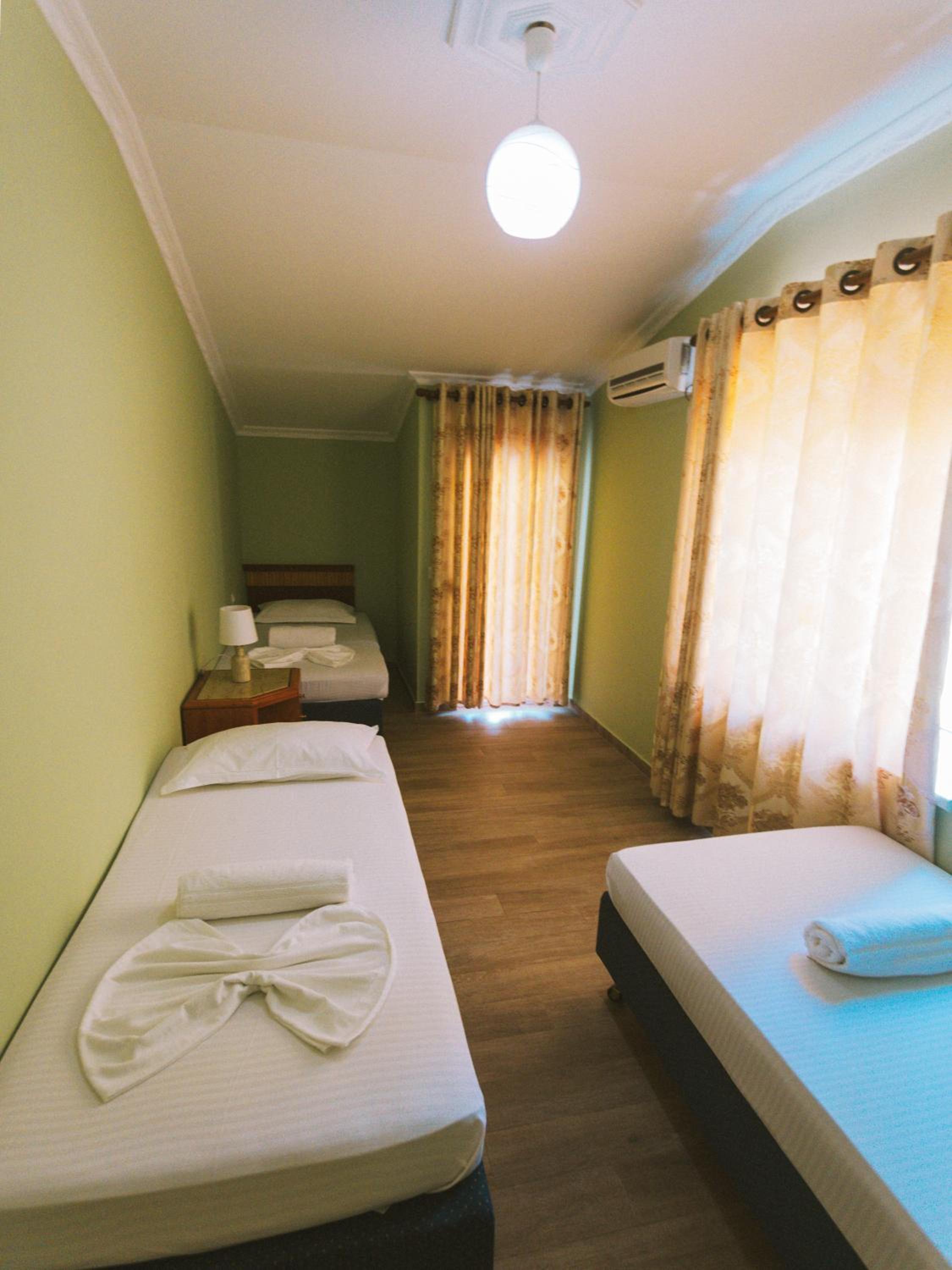 vila shengjin
