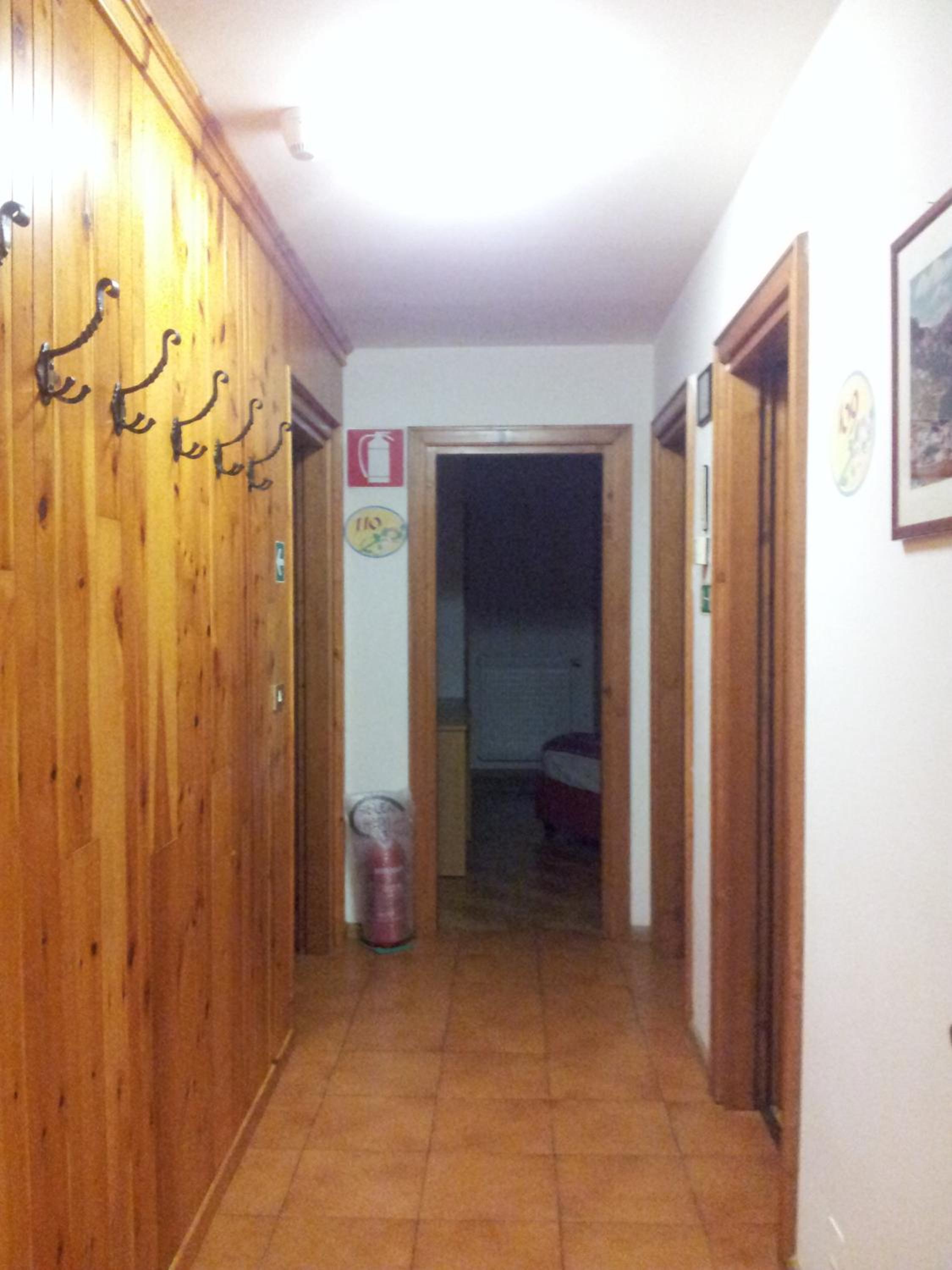 Photo 100