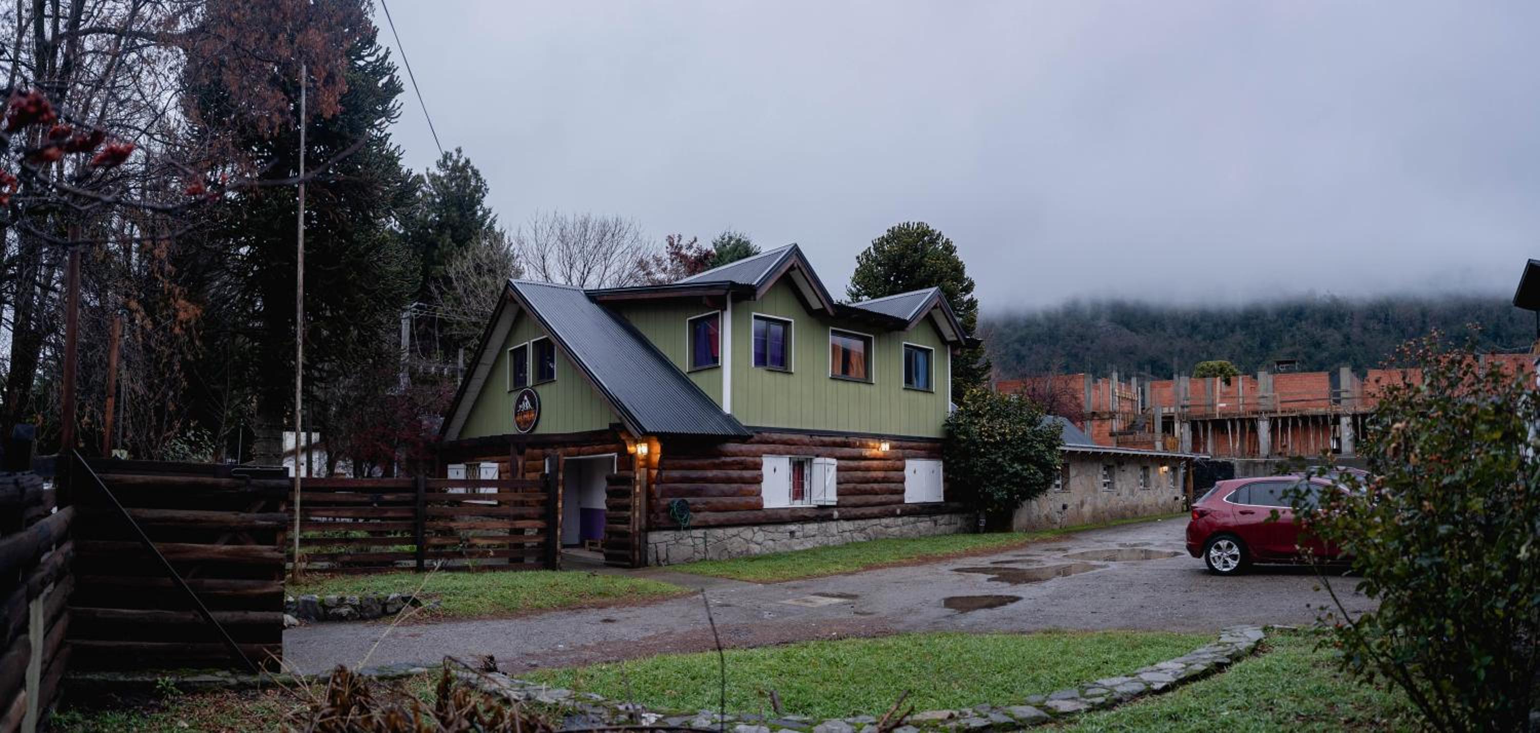 Alhue Patagonia Hostel