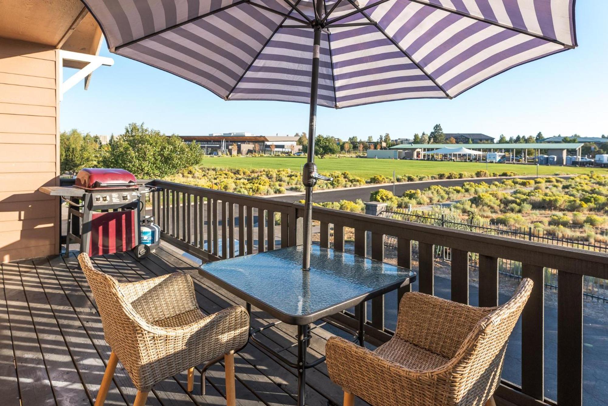 Deschutes Nest view 5