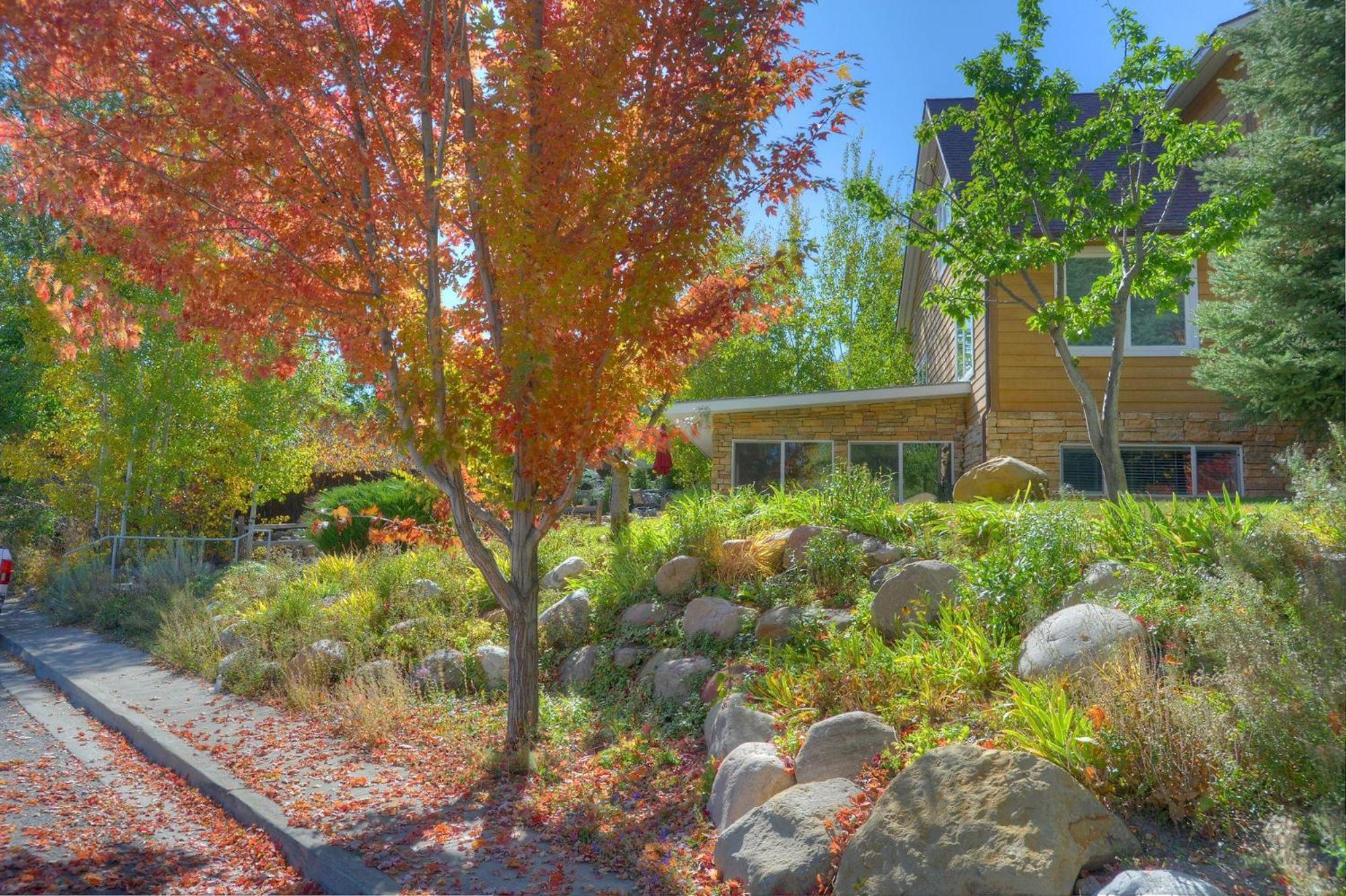 OReilly Garden House view 4