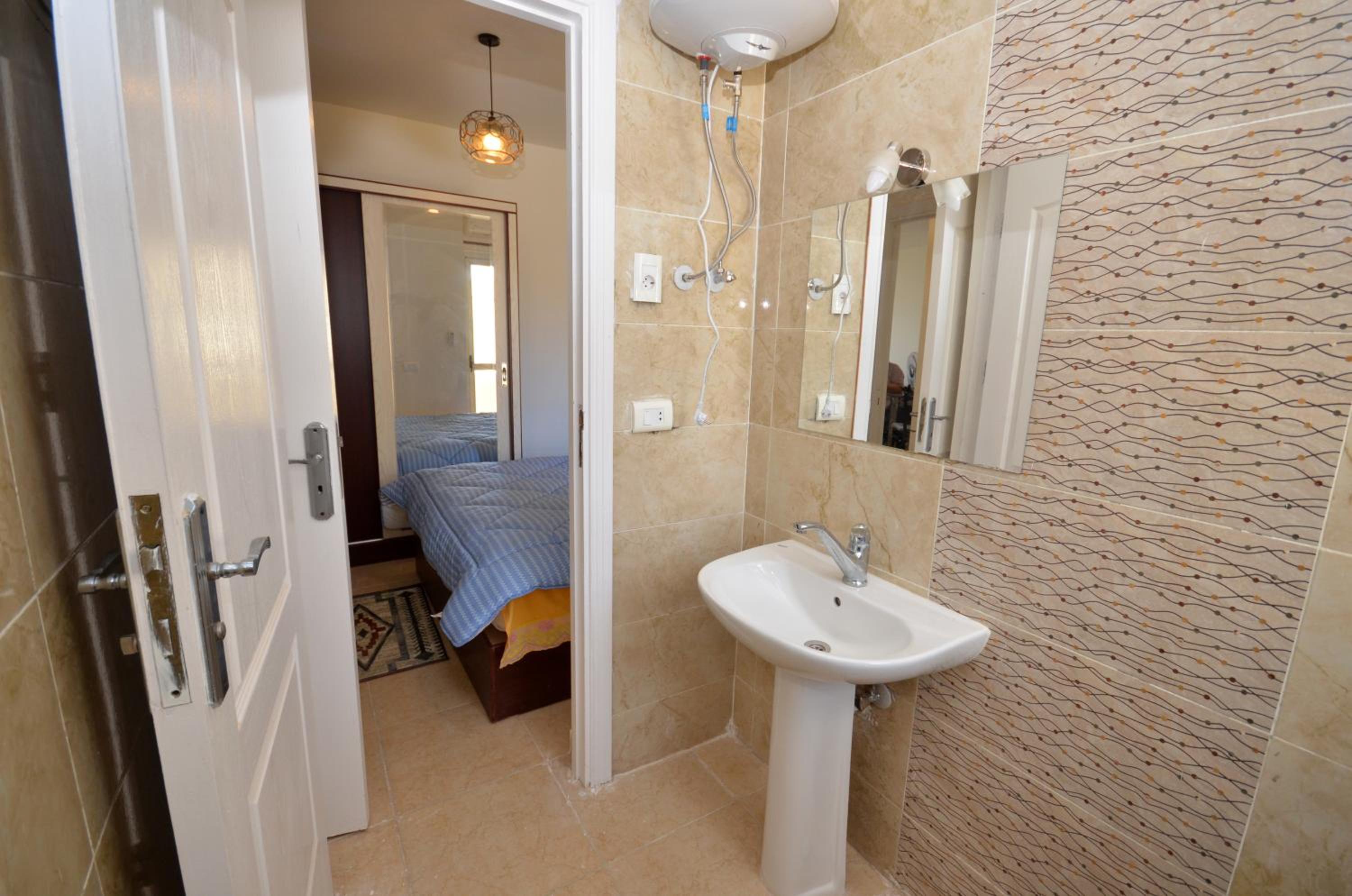 ALFRDOUS LUXURY VACATION HOME NORTH COAST view 2