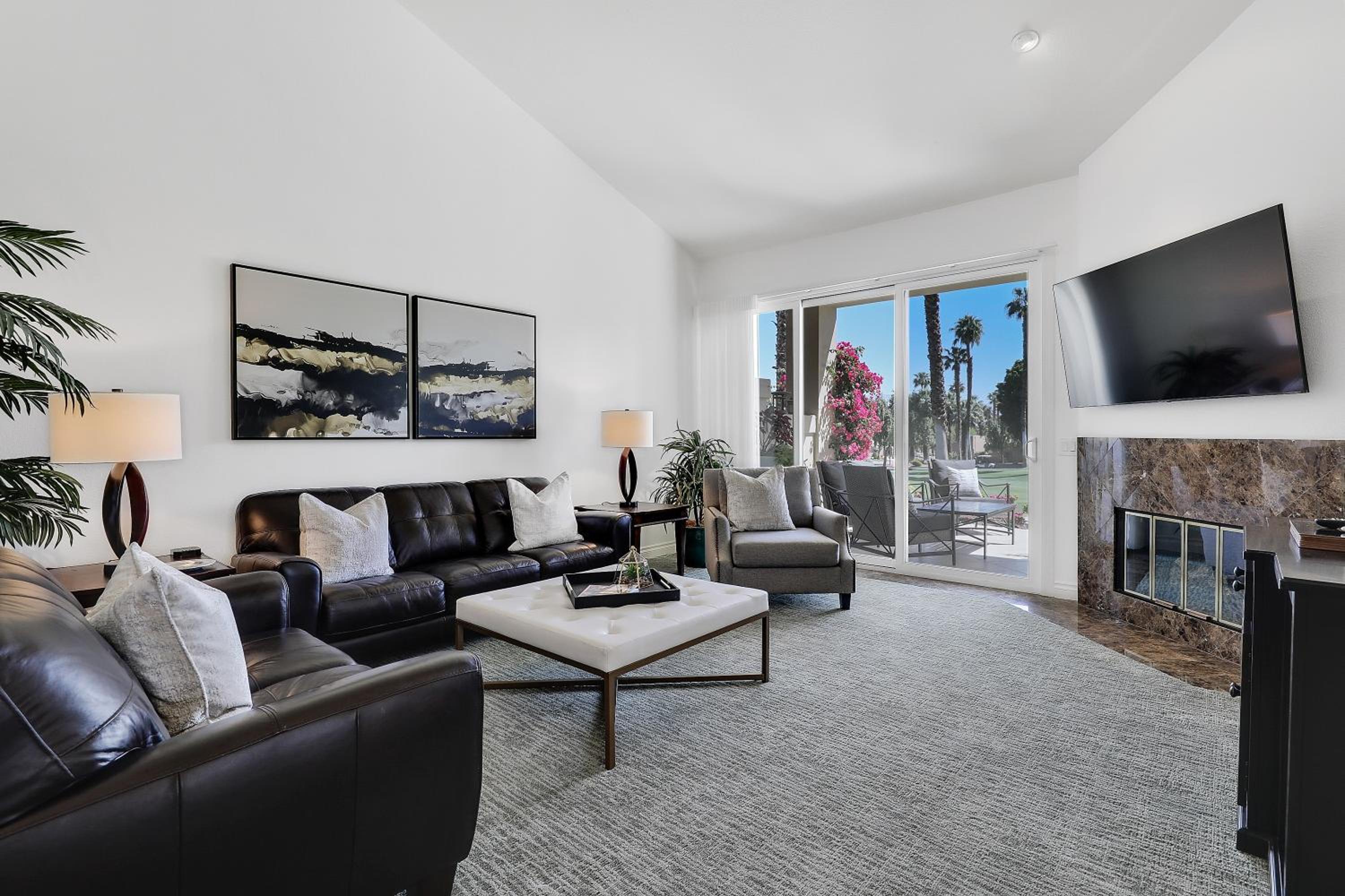 Palm Valley Full Access to Golf, Tennis, and Pickle Ball- Luxury 3 King Beds 3 Full Baths view 3