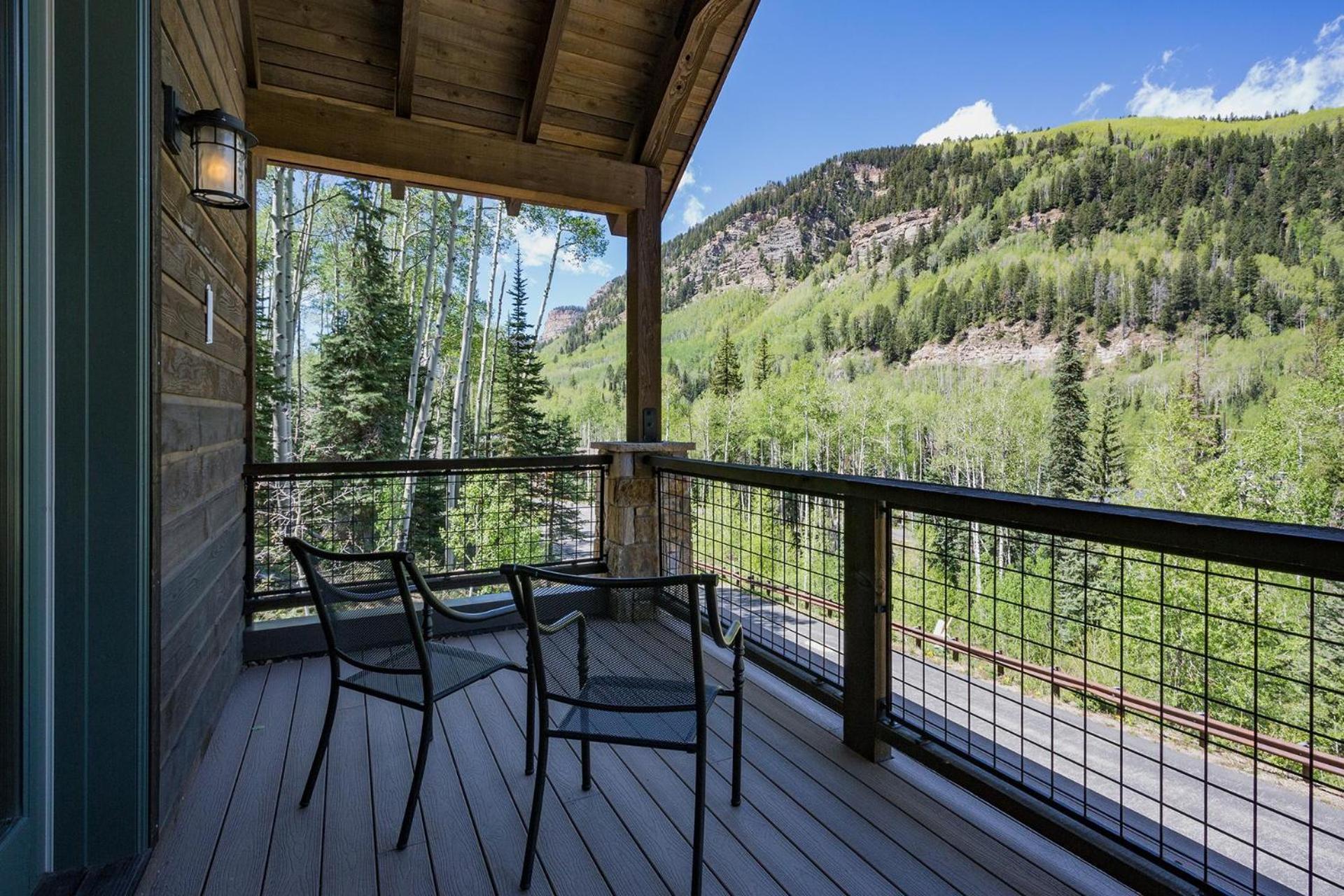190 Engineer Drive view 3