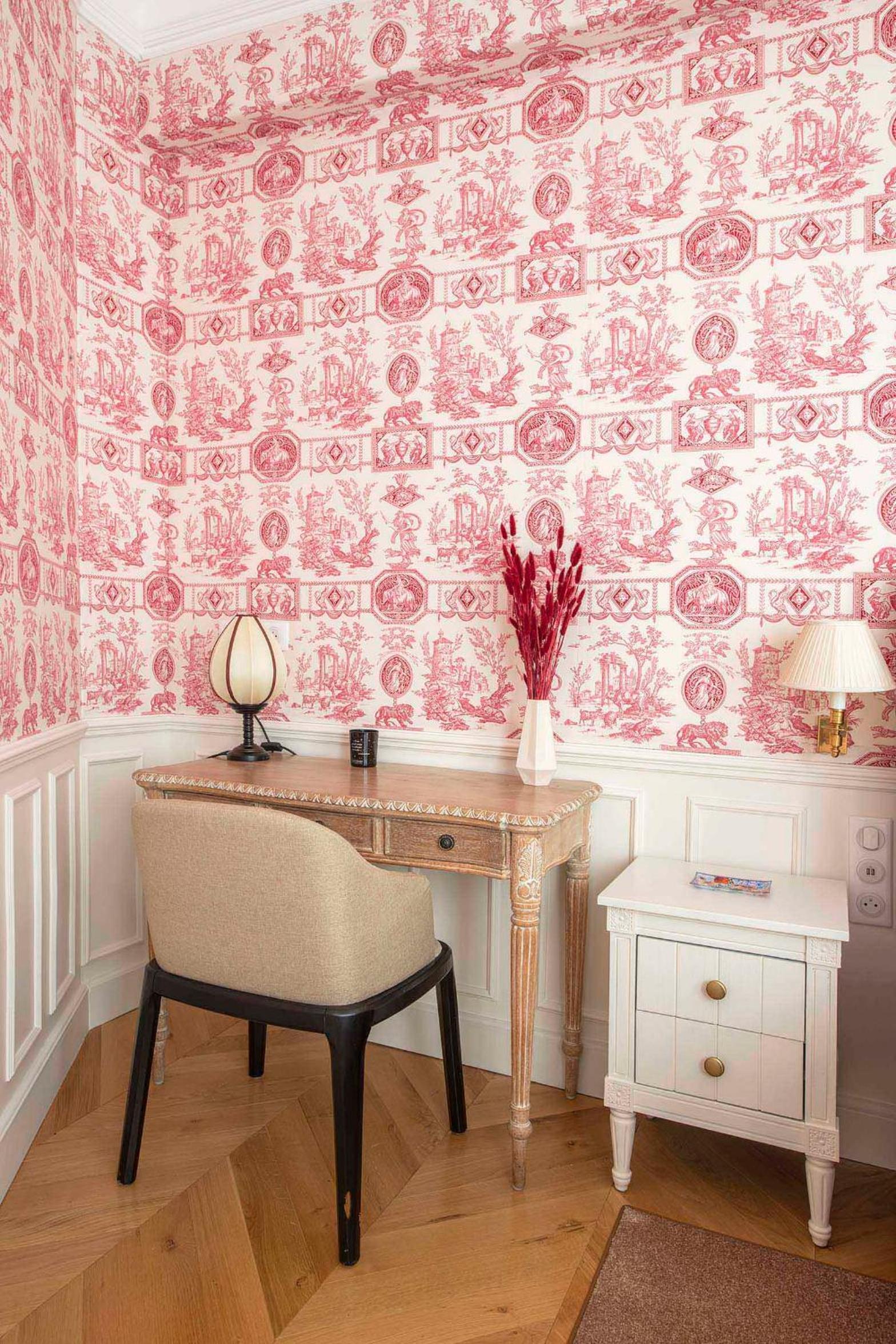LE BEAU MARAIS - Luxury Apartments, AIR COND, LIFT