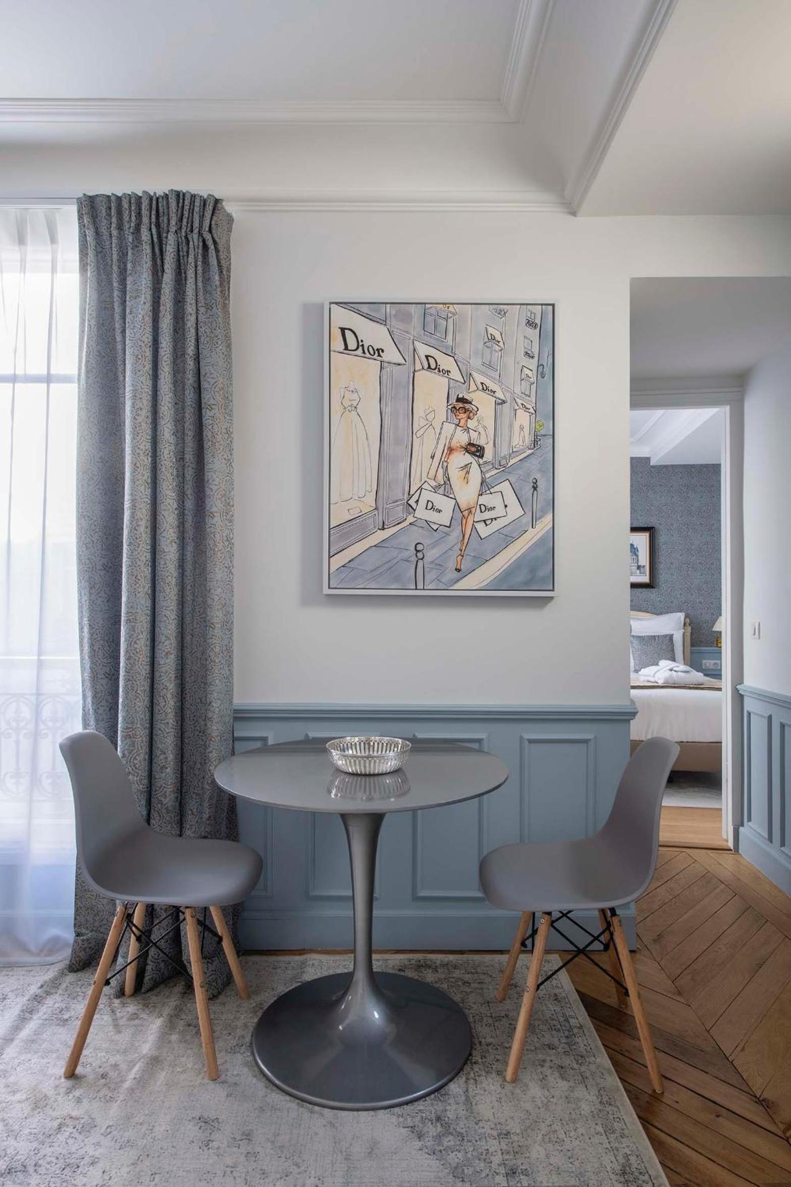 LE BEAU MARAIS - Luxury Apartments, AIR COND, LIFT