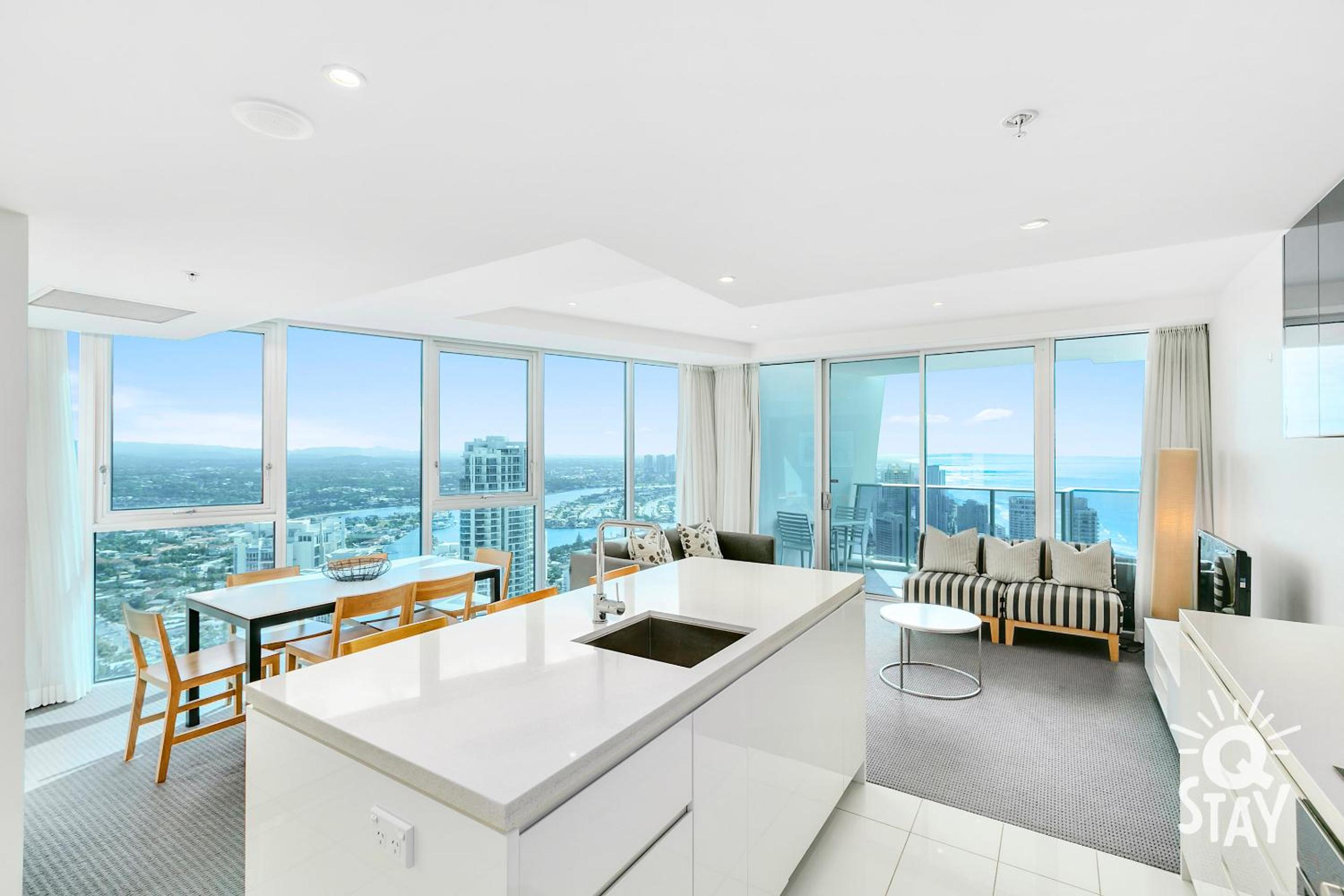 Incredible 2 & 3 bedroom Ocean View H'Residence - KIDS STAY FREE!!!