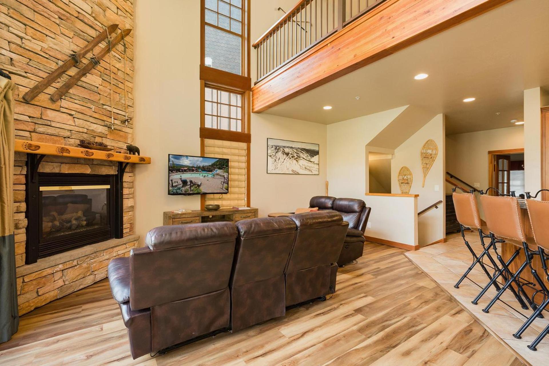 Elkpoint Unit 10 view 4