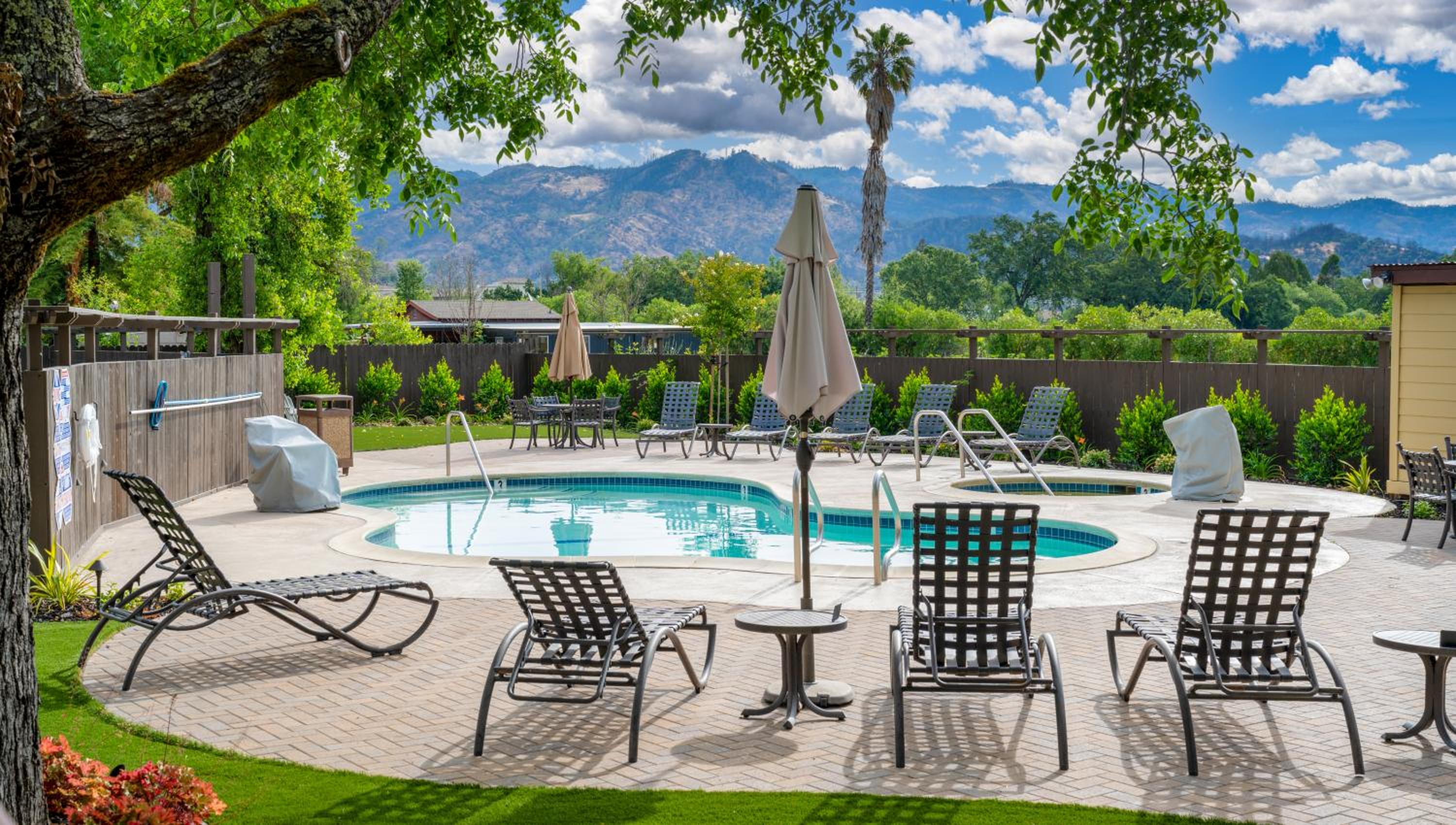 Napa Valley / Sonoma Vacations - The Inn on Pine - Property Image 1