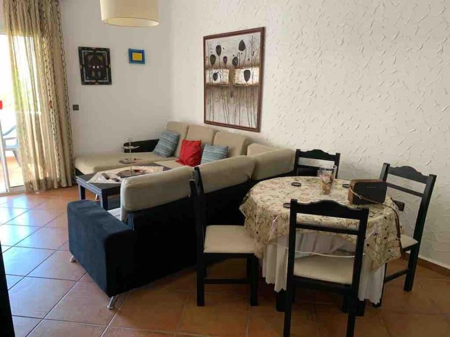 superbe appartement en complexe avec piscine
