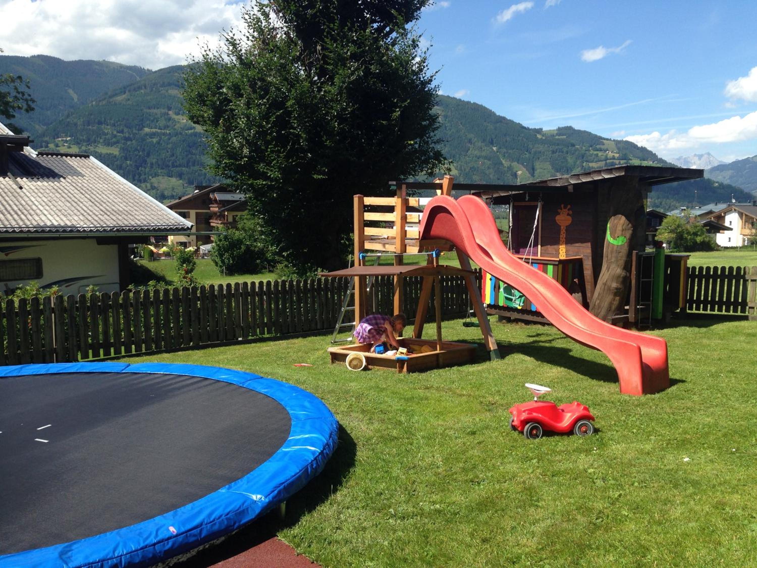 Photo 8