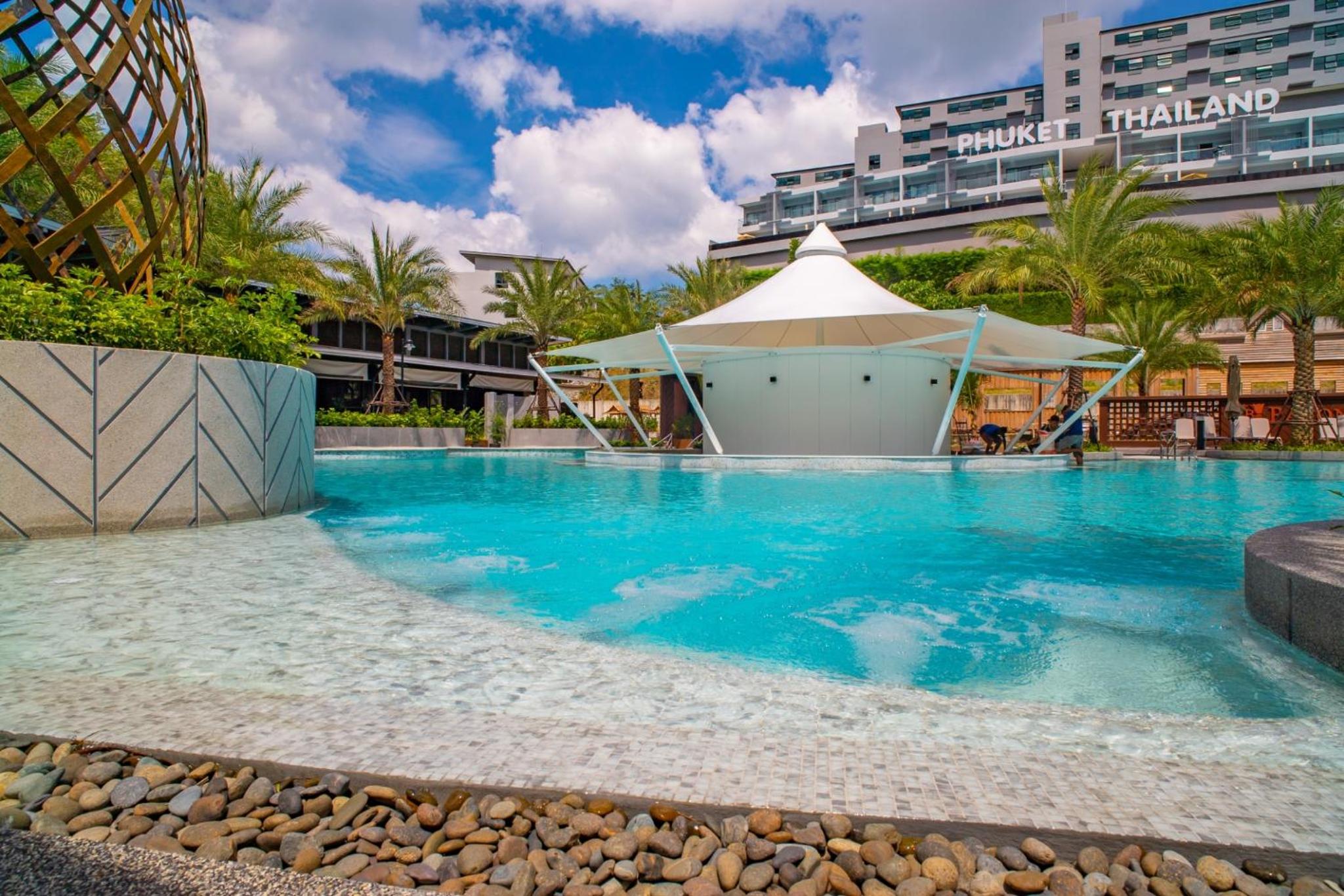 Patong Bay Hill Resort 65