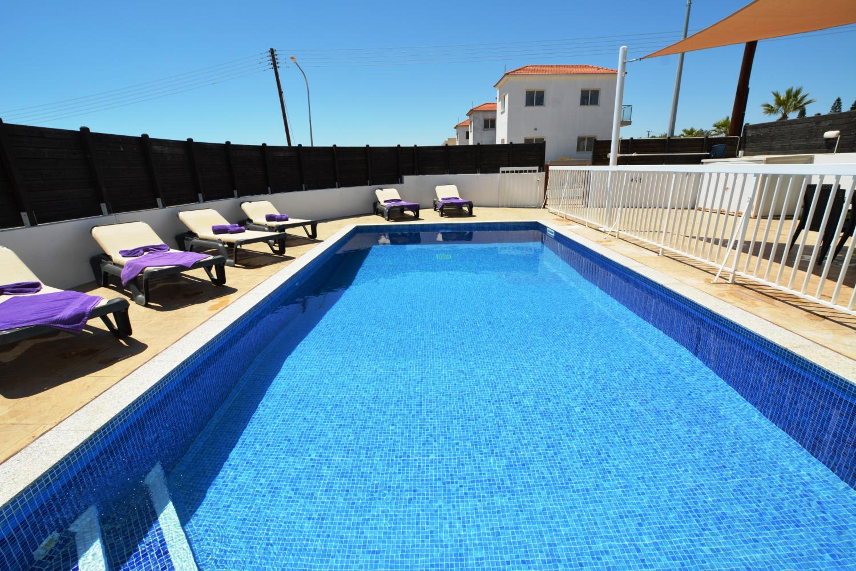 Nissi Villa Christa