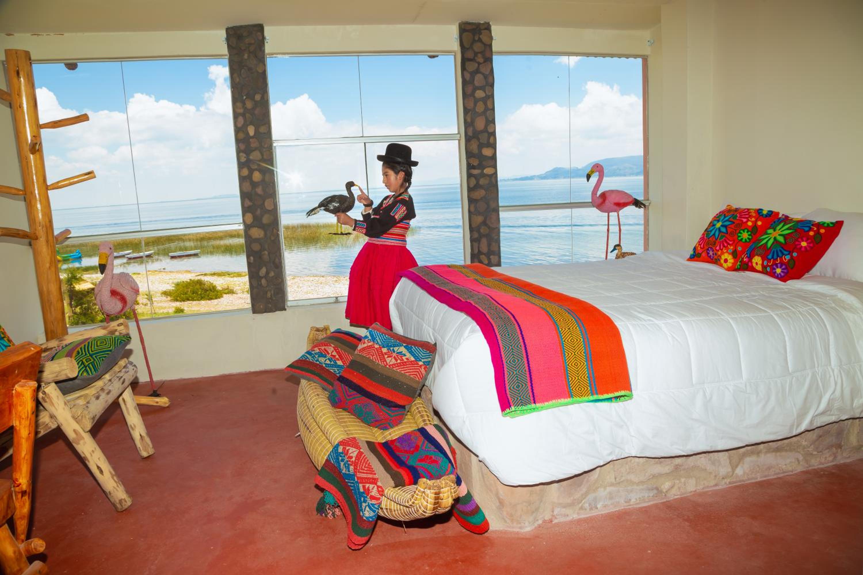 titicaca lodge - LUQUINA view 5