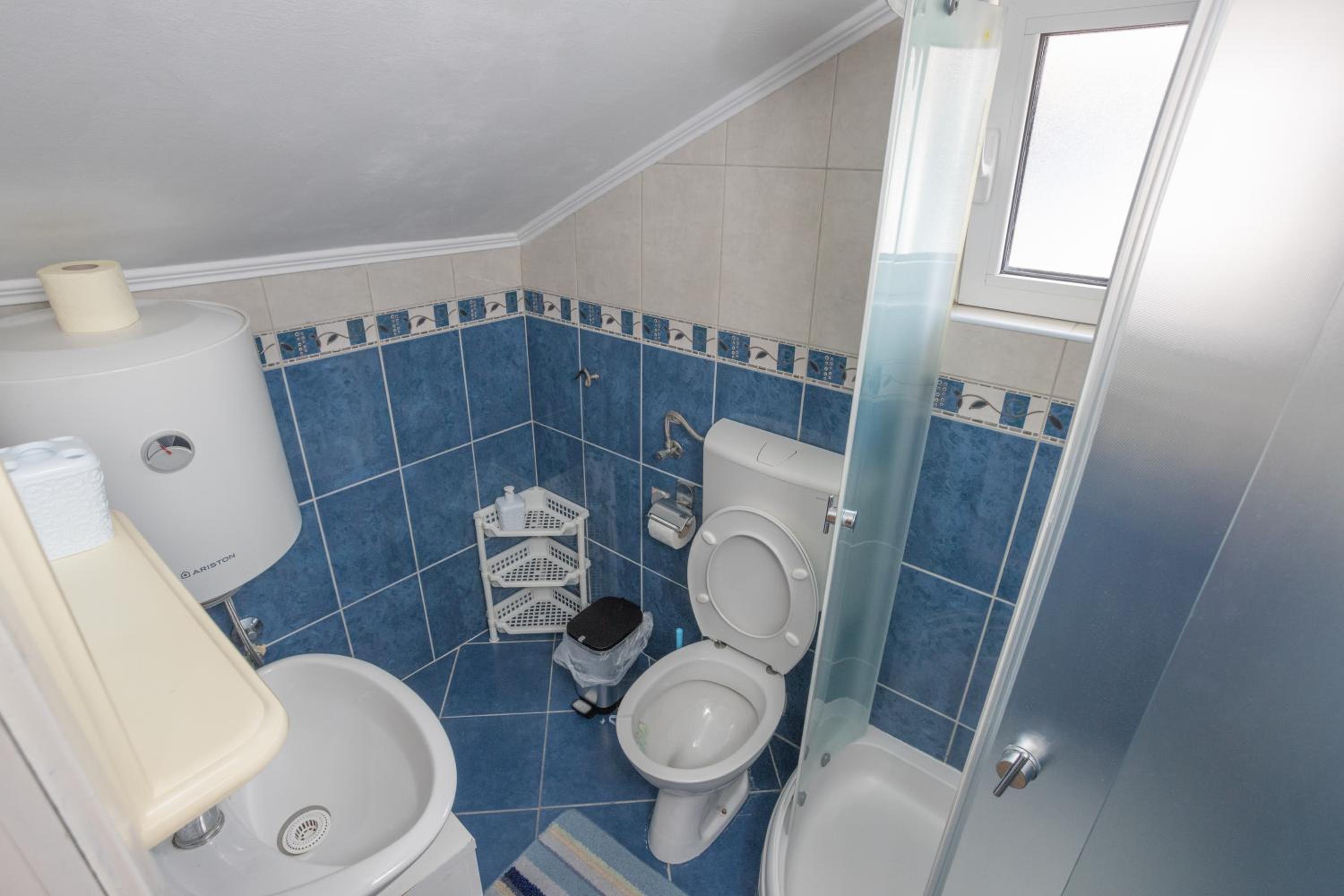 Photo 45