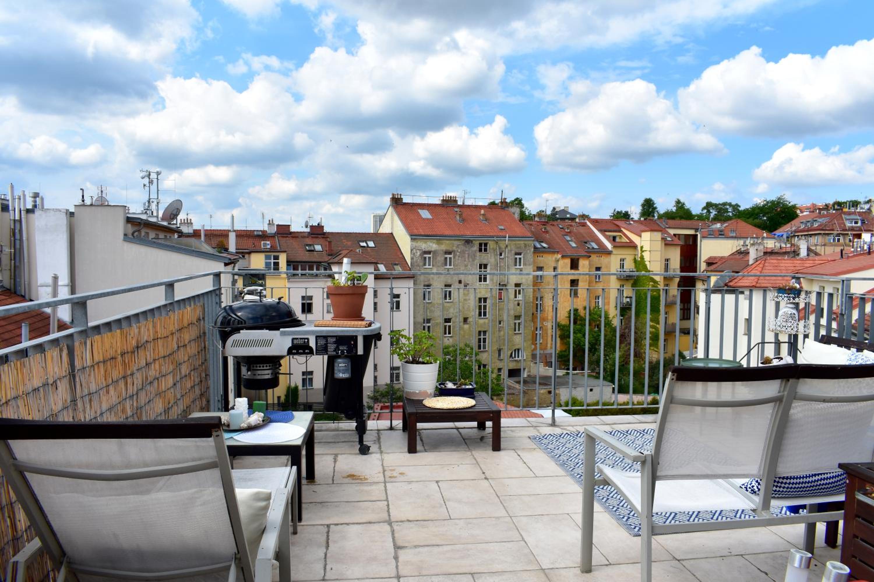 Lux Duplex rooftop loft with an amazing terrace & home cinema