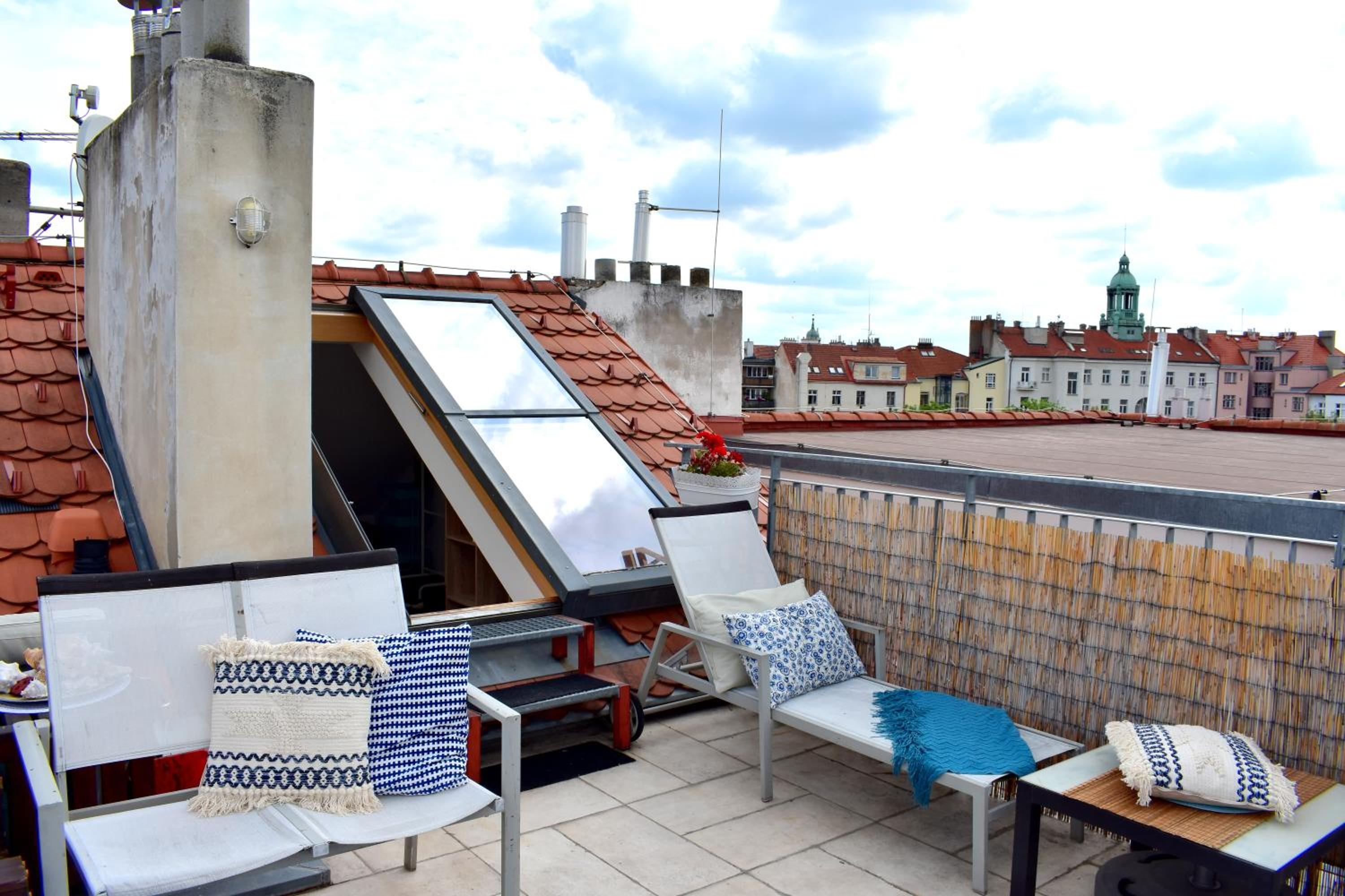Lux Duplex rooftop loft with an amazing terrace & home cinema