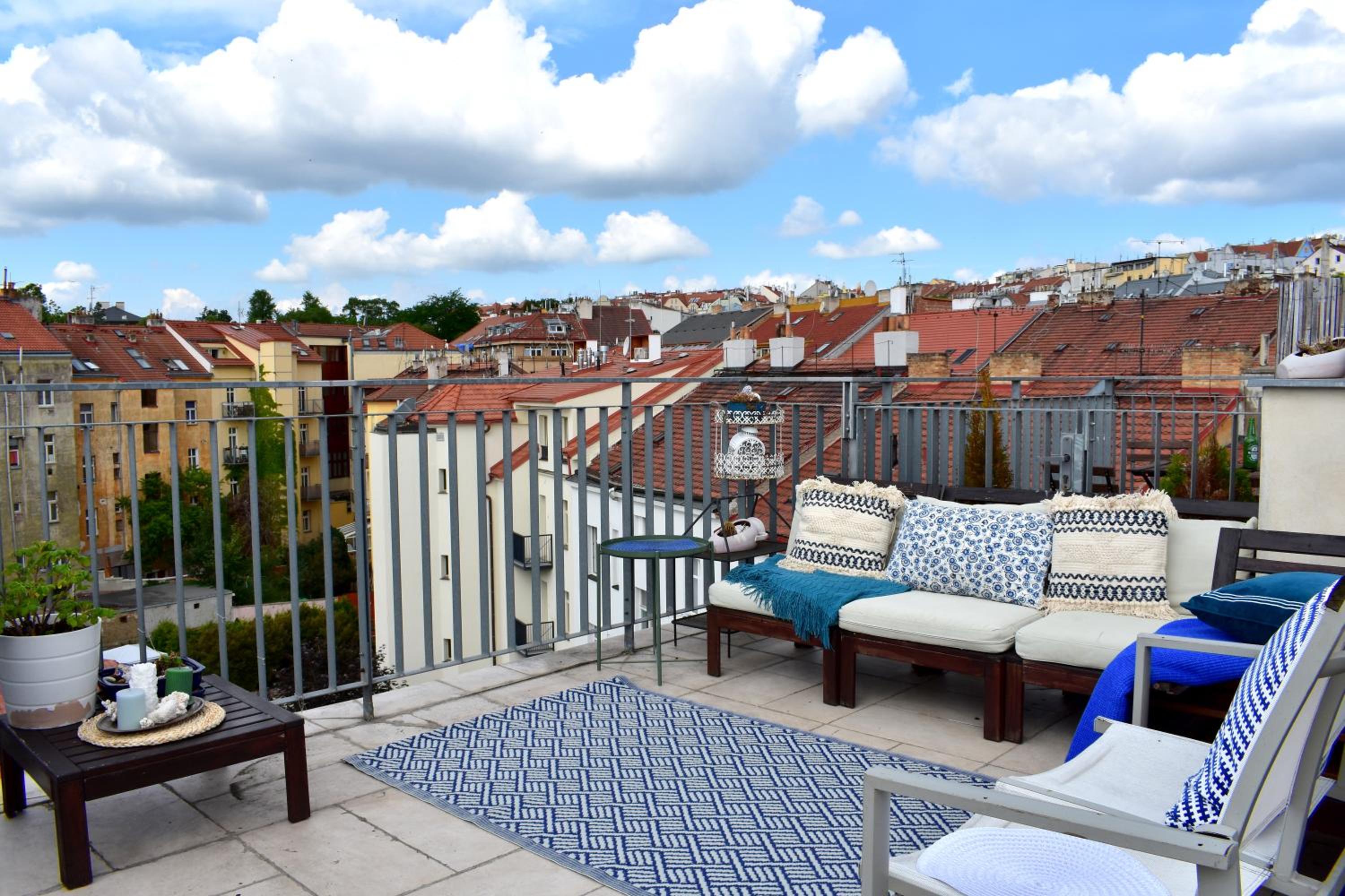 Lux Duplex rooftop loft with an amazing terrace & home cinema