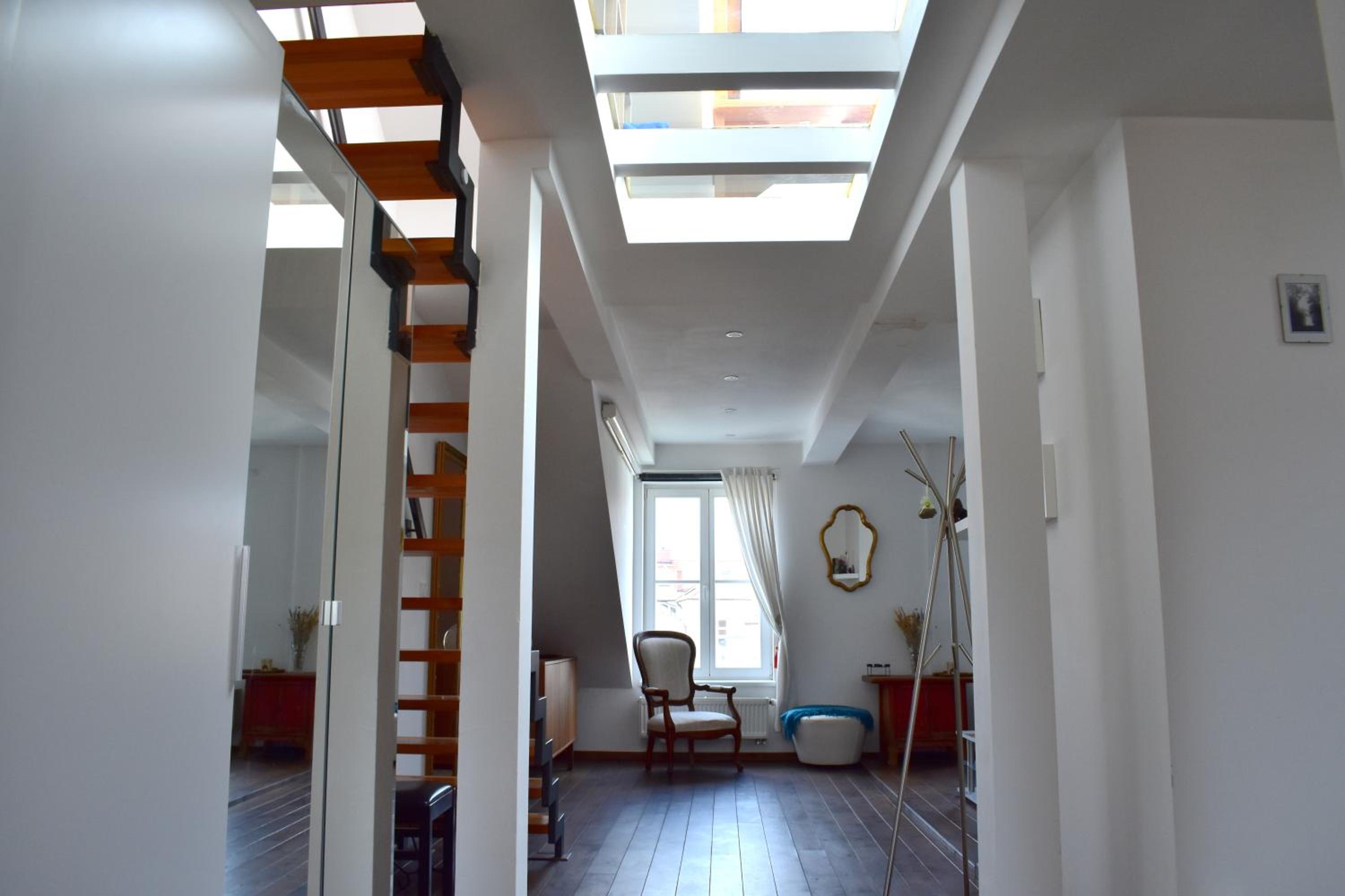 Lux Duplex rooftop loft with an amazing terrace & home cinema