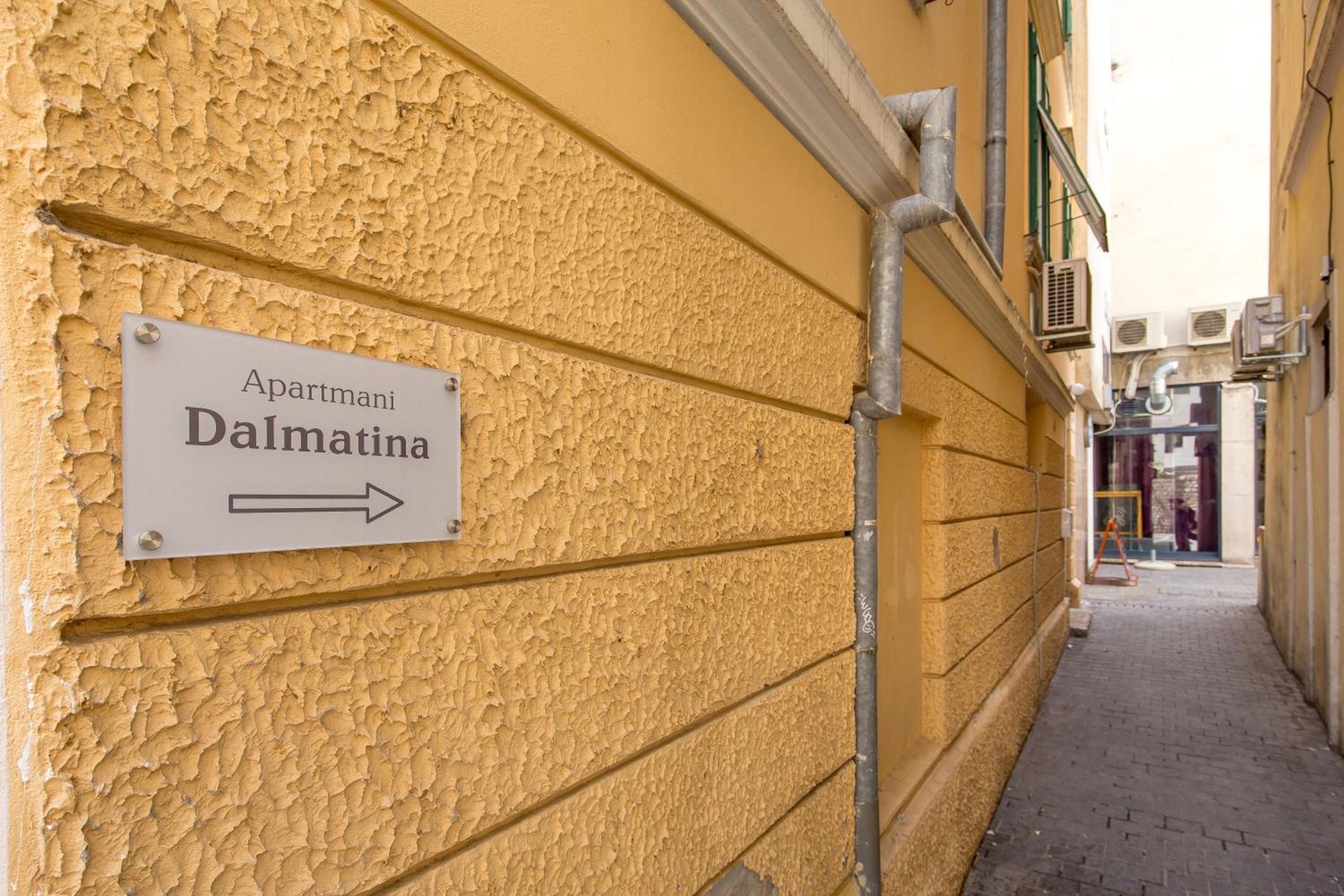 Central Apartments Dalmatina