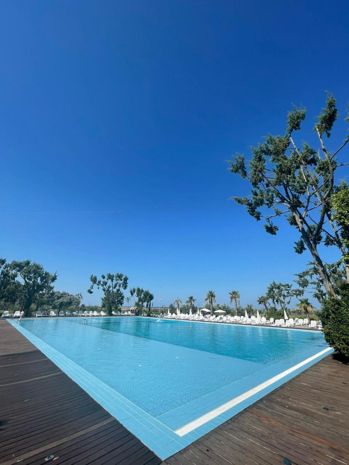 Divjaka Resort