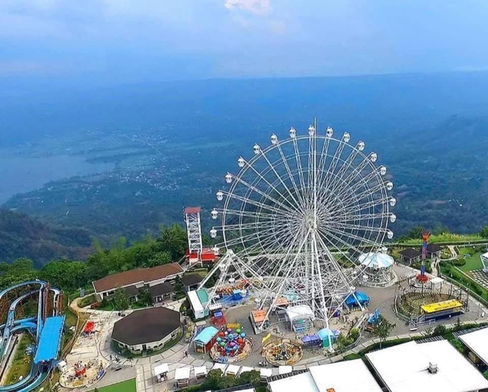WIND RESIDENCE T4-d near TAAL SKYRANCH view 2