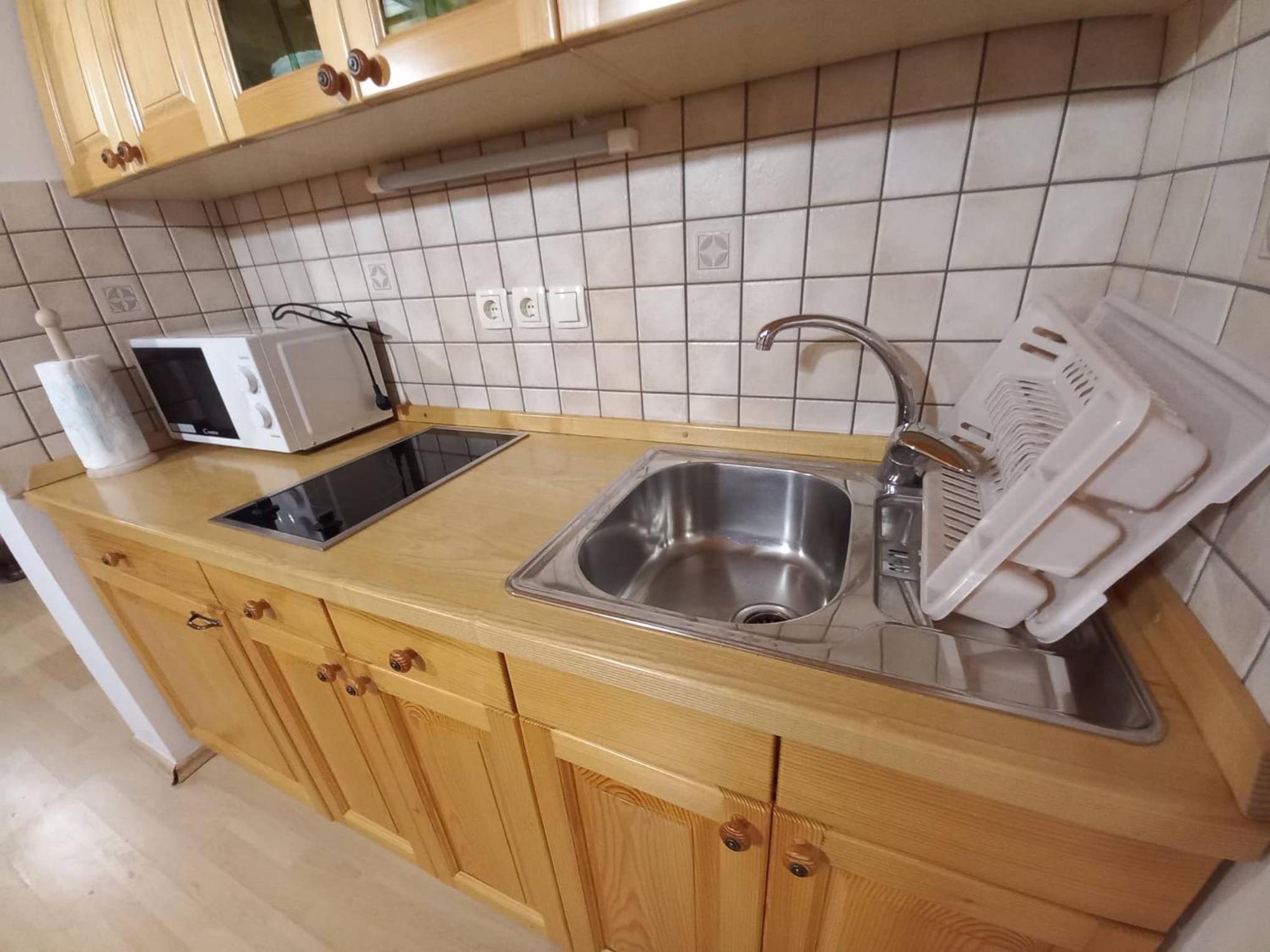 Vineyard Cottage Maleric with Pool Access