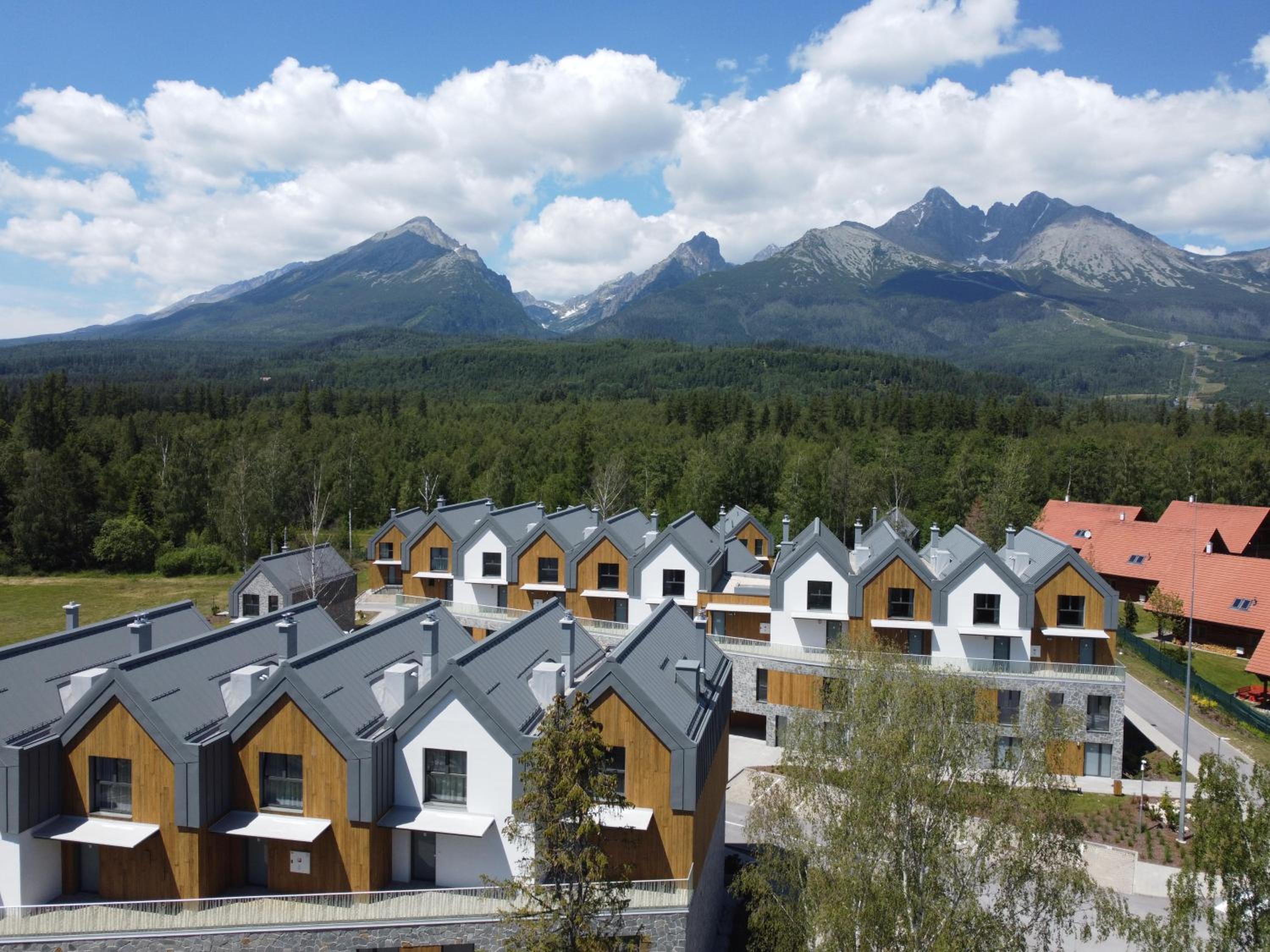 TATRYSTAY Brezy Luxury Apartment view 3