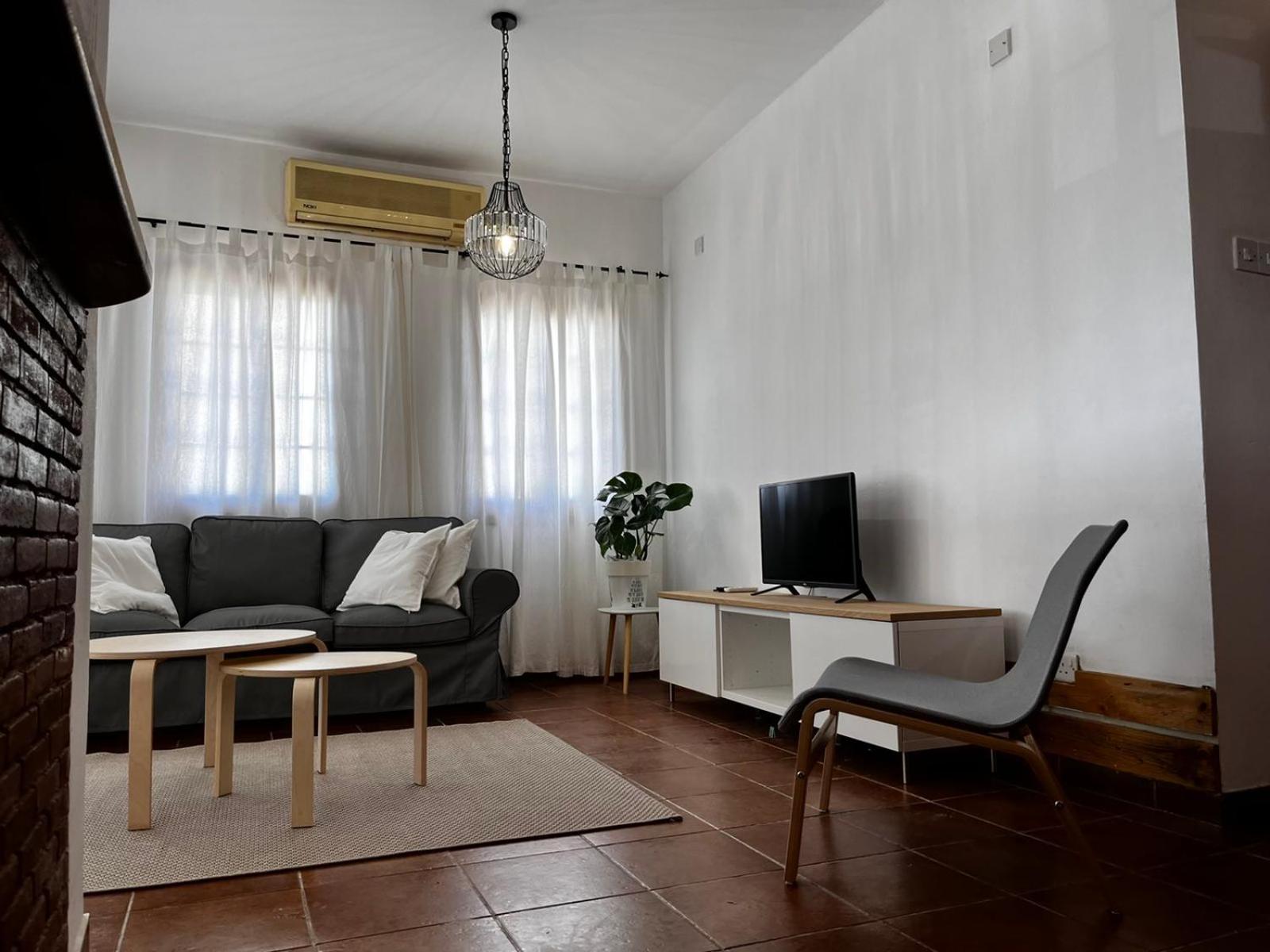 mhouse44