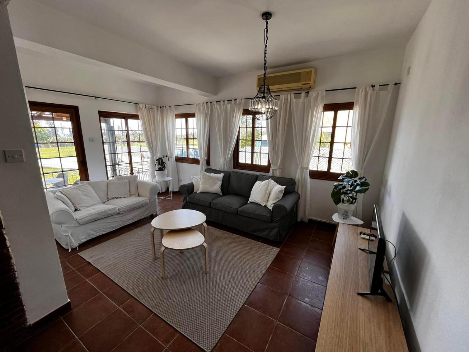 mhouse44