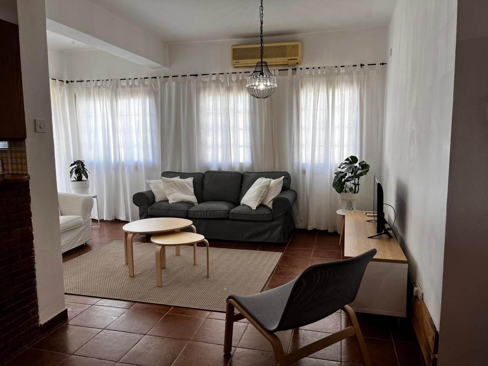 mhouse44