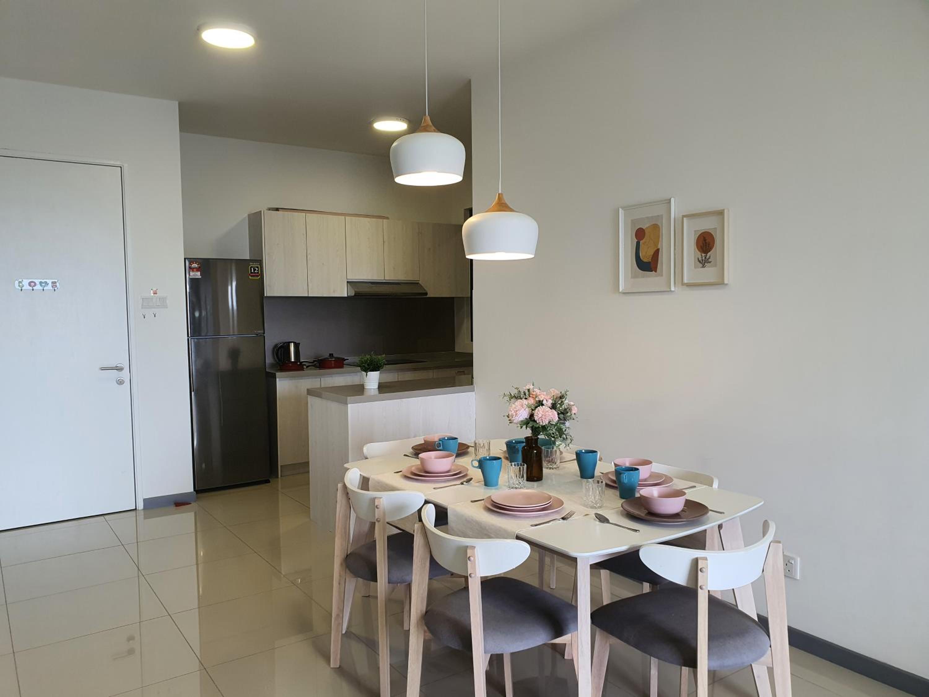 United Point Residence 6 pax Near Mont Kiara Desa Park Kepong