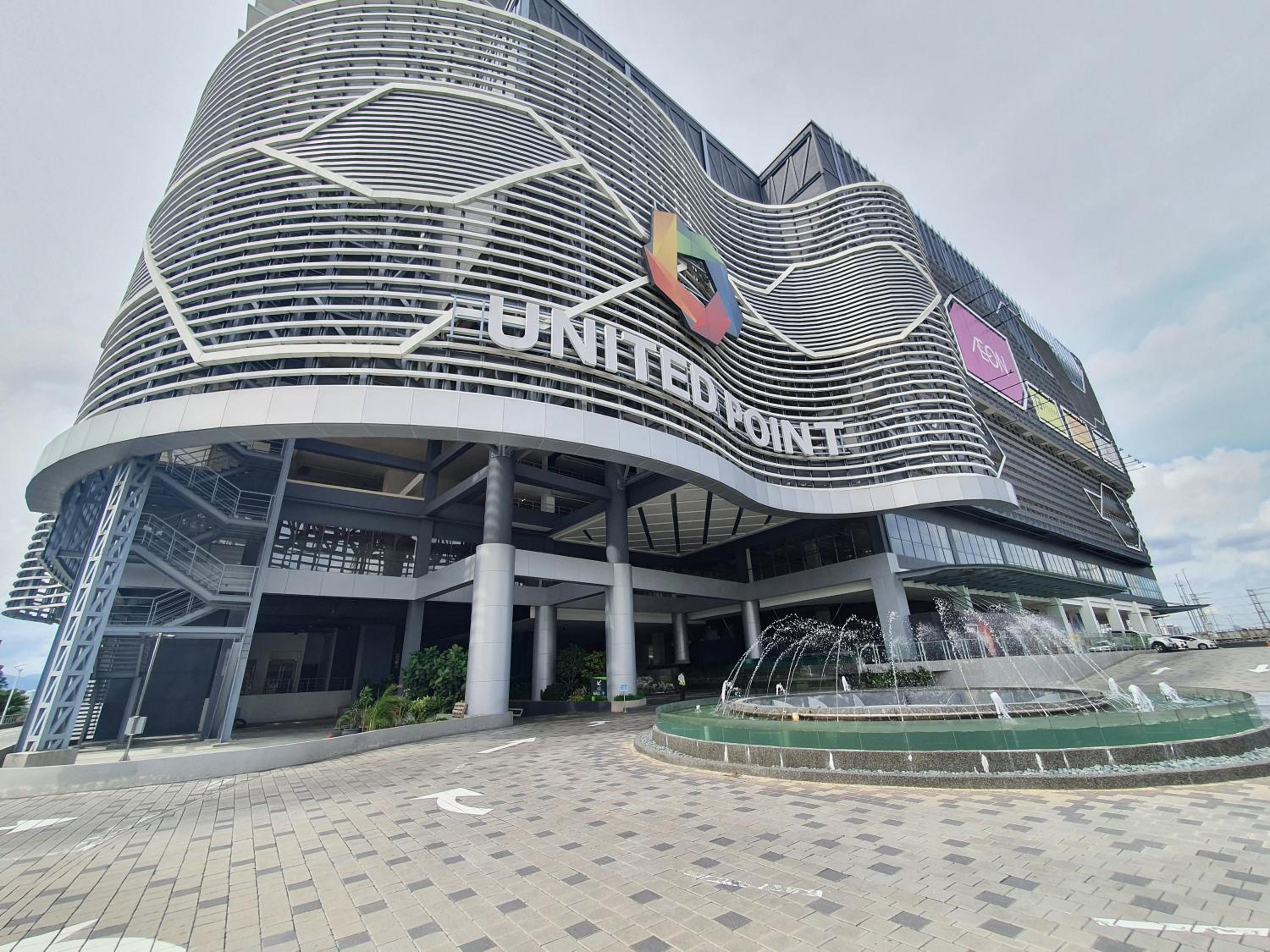 United Point Residence 6 pax Near Mont Kiara Desa Park Kepong