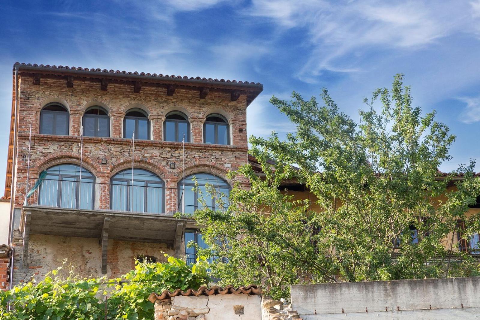 Le Case di Angelina - Langhe Loft & Suites view 2