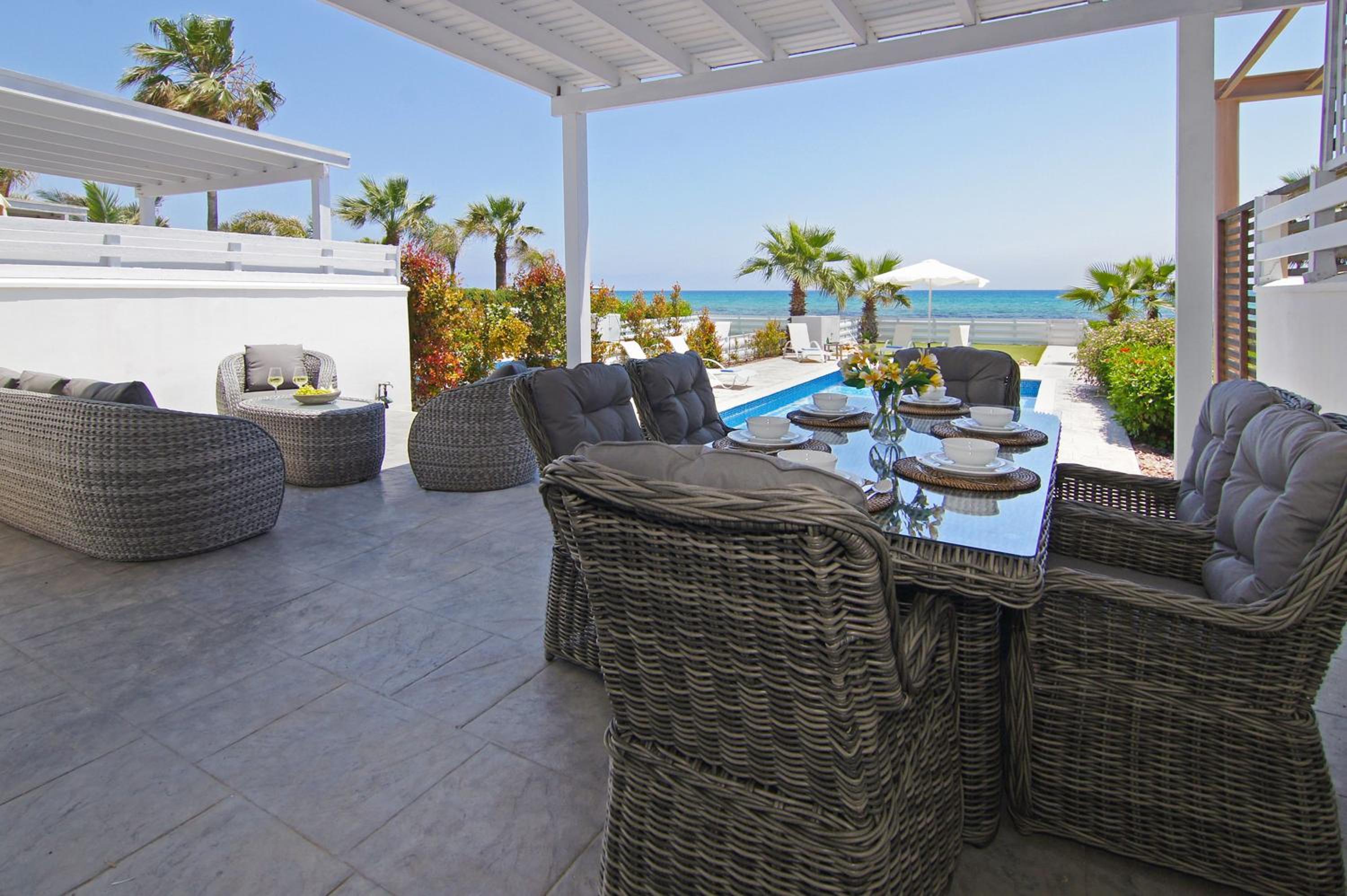Villa Aphrodisia - Seafront