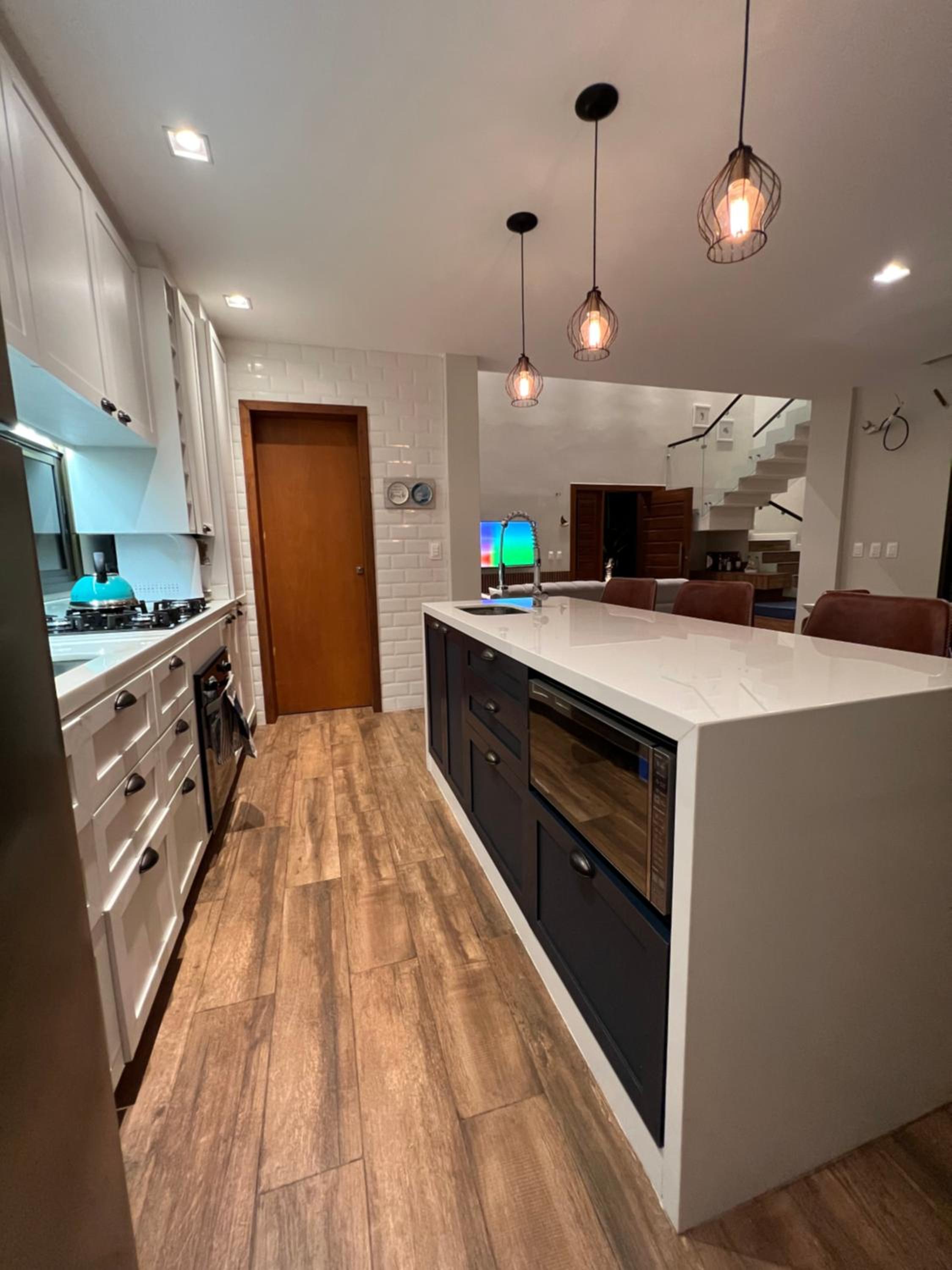 LUXURIOUS NEW HOUSE, UNFORGETABLE EXPERIENCE.