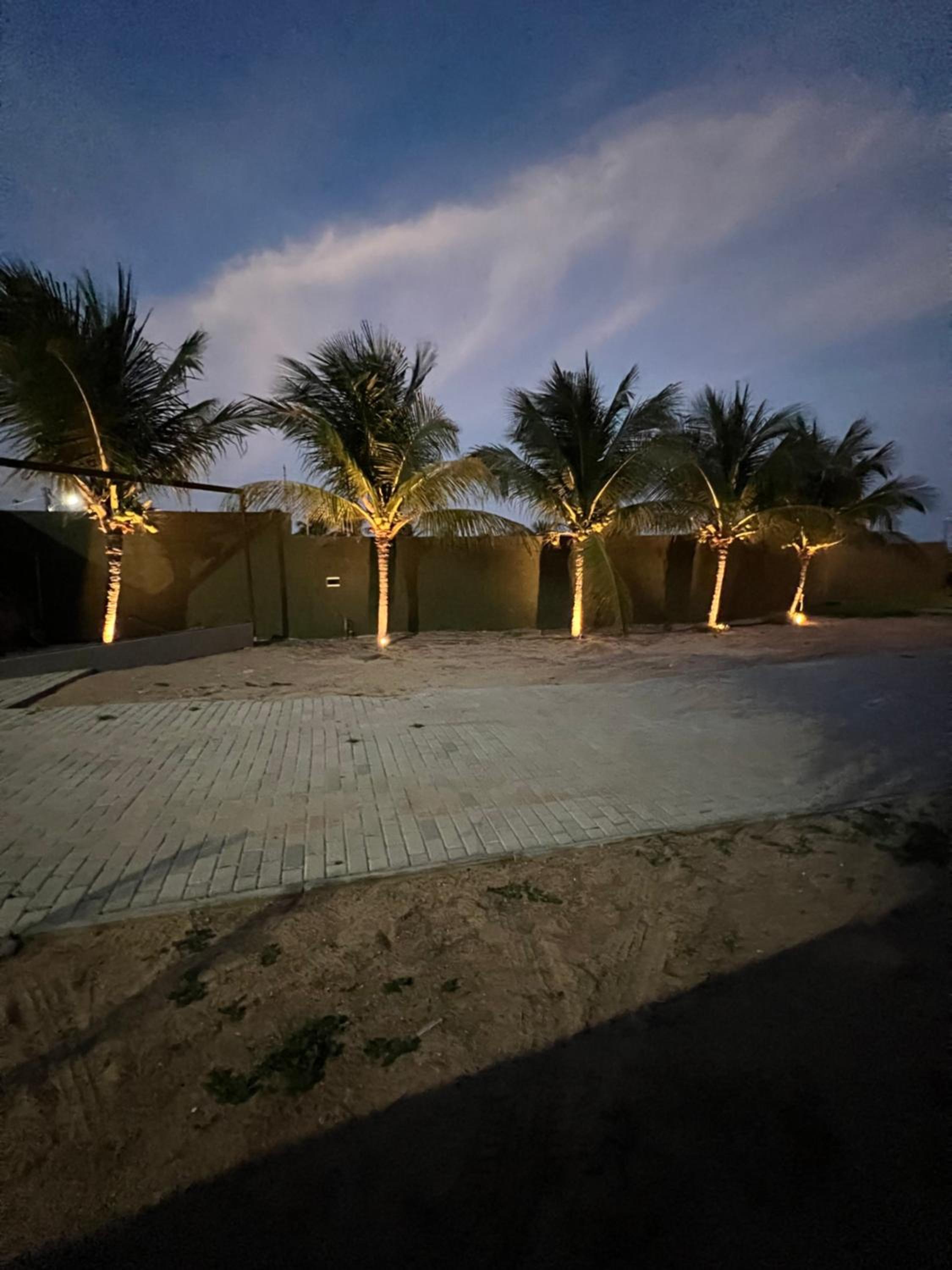 LUXURIOUS NEW HOUSE, UNFORGETABLE EXPERIENCE.