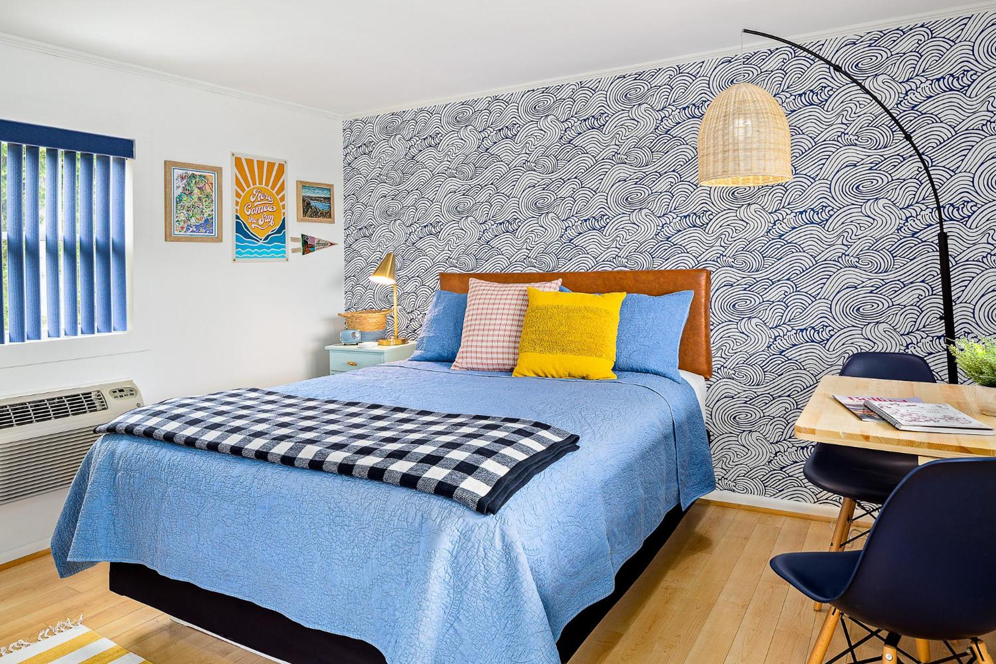 Seascape Motel & Cottages