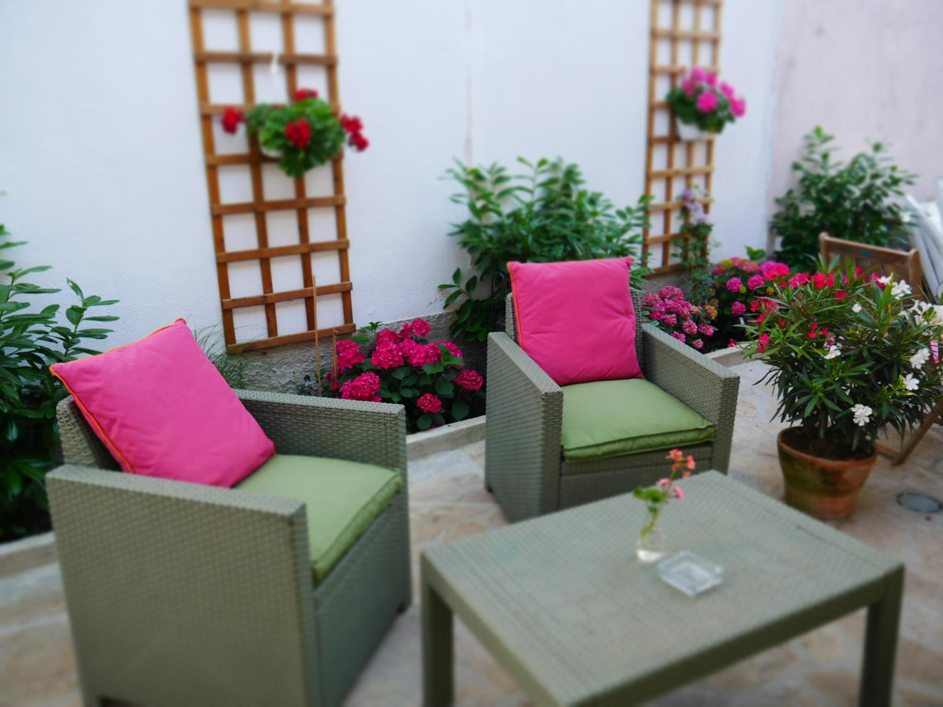 GUESTHOUSE MARIA / КЪЩА ЗА ГОСТИ МАРИЯ / GÄSTEHAUS MARIA