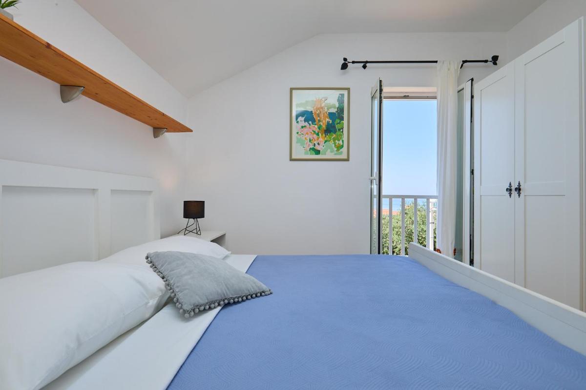 Hedera Estate, Hedera Studio 2