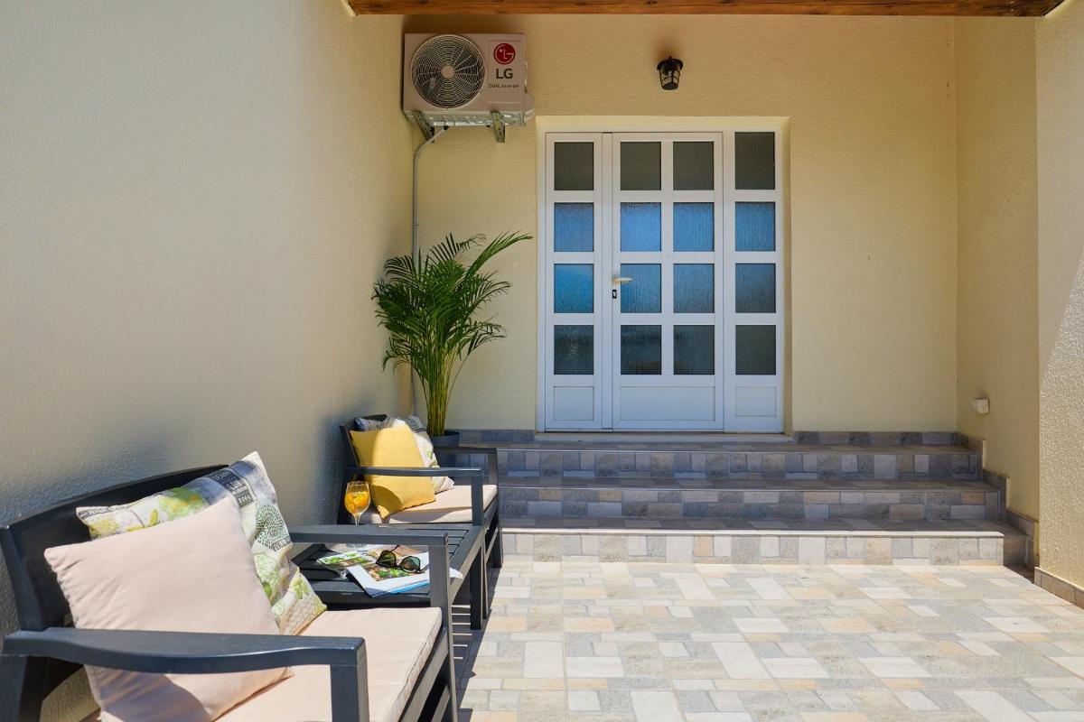 Hedera Estate, Hedera Studio 2