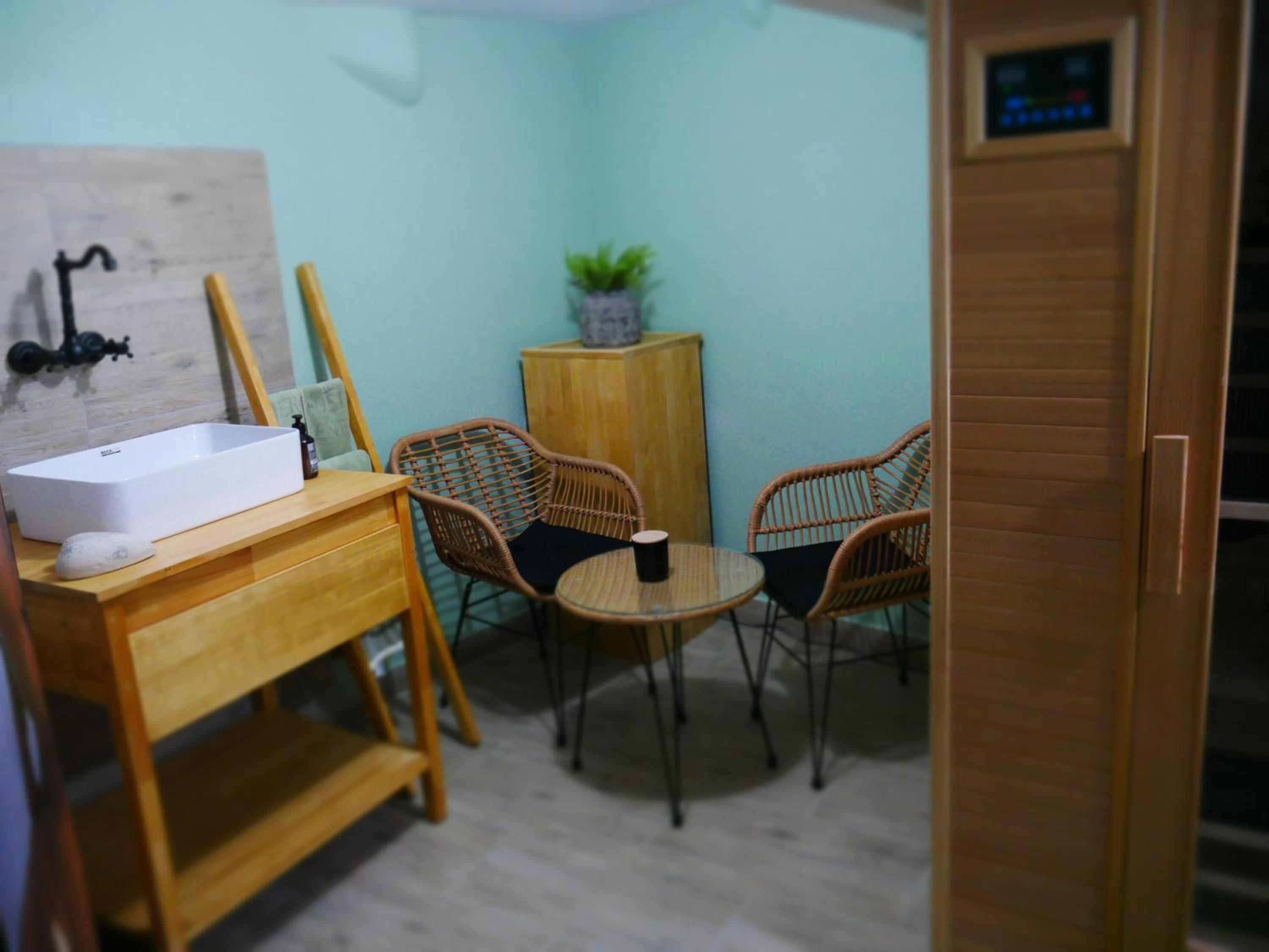 GUESTHOUSE MARIA / КЪЩА ЗА ГОСТИ МАРИЯ / GÄSTEHAUS MARIA