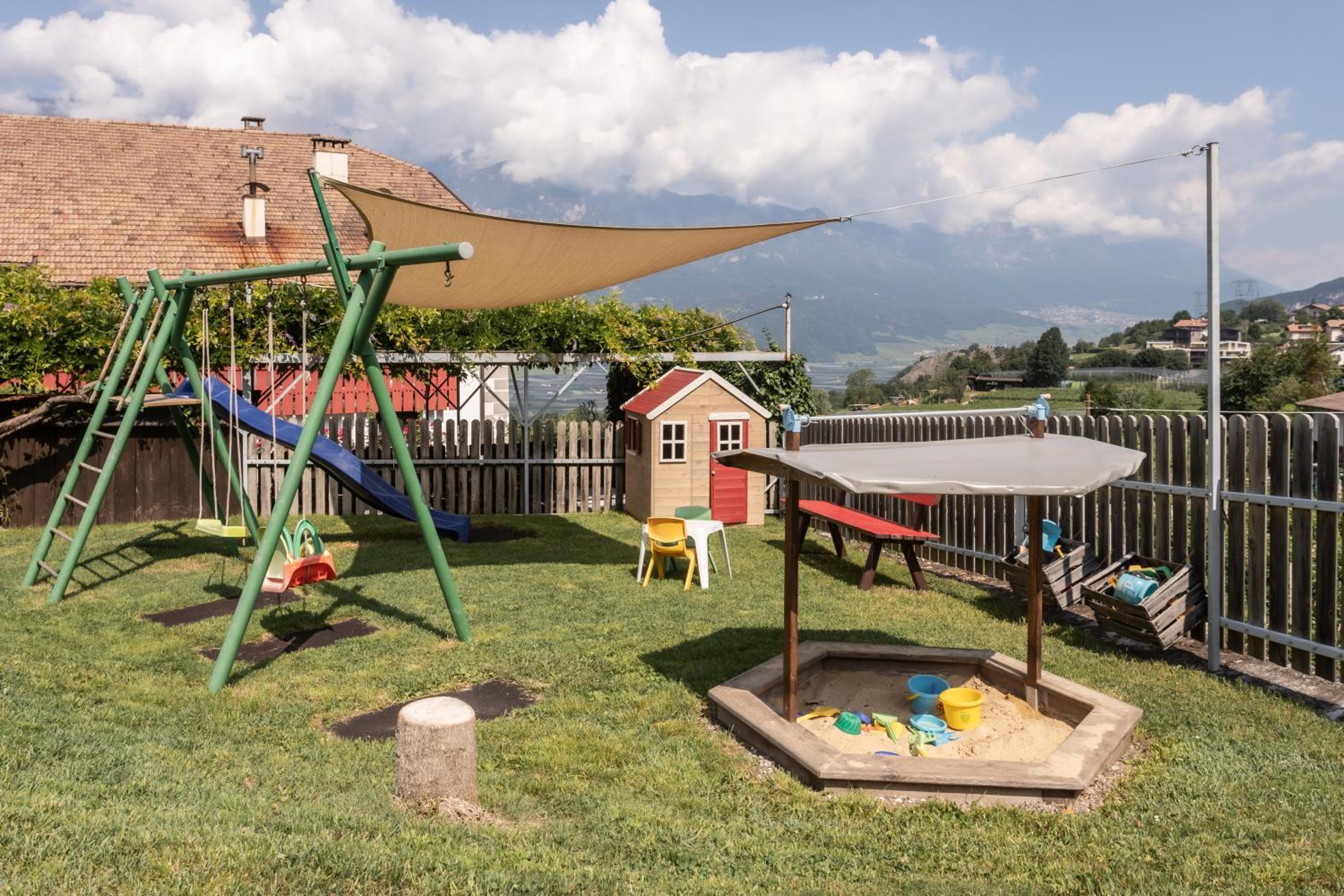children's play area